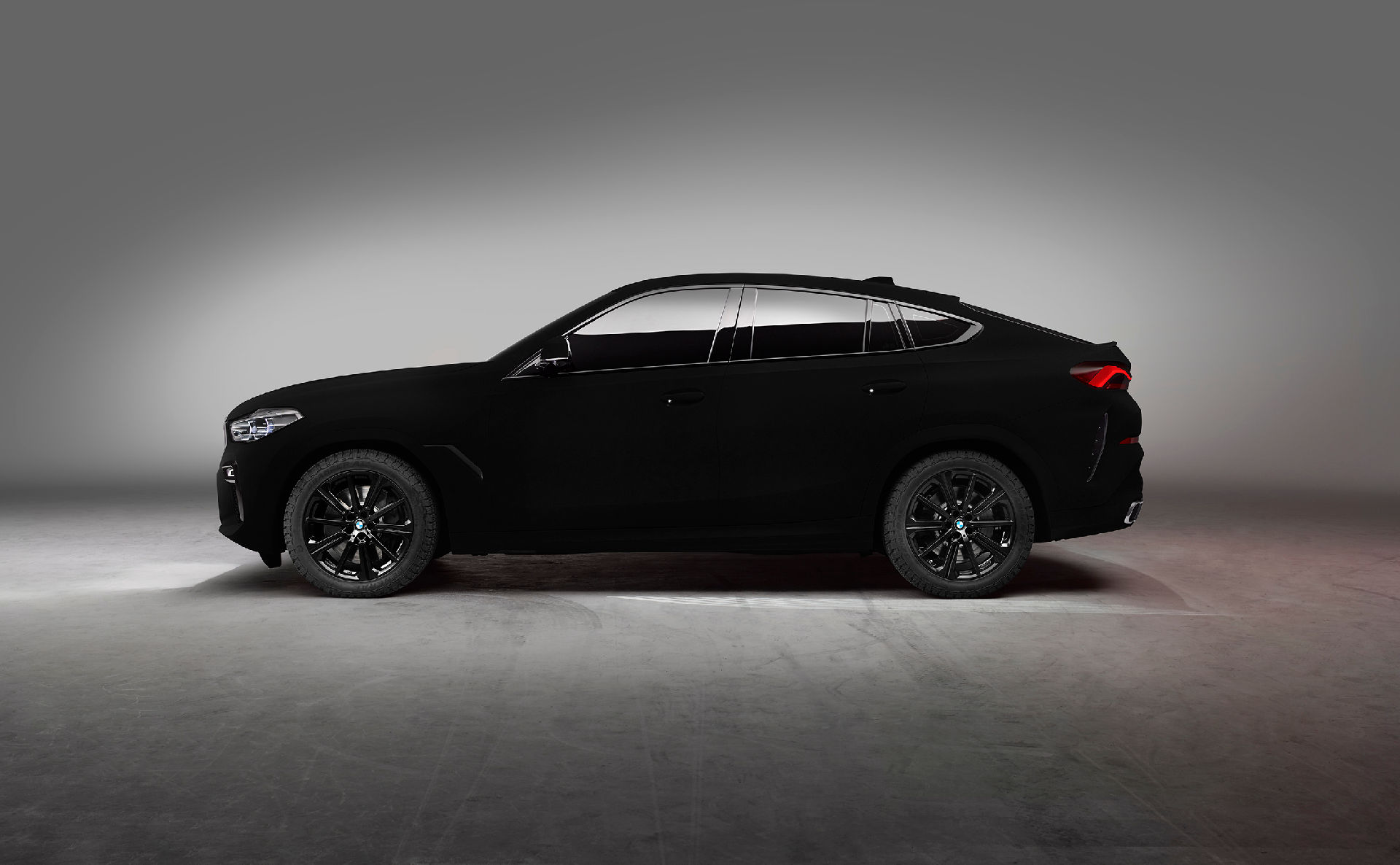 BMW X6 Gets Painted In Vantablack, The World’s Blackest Black