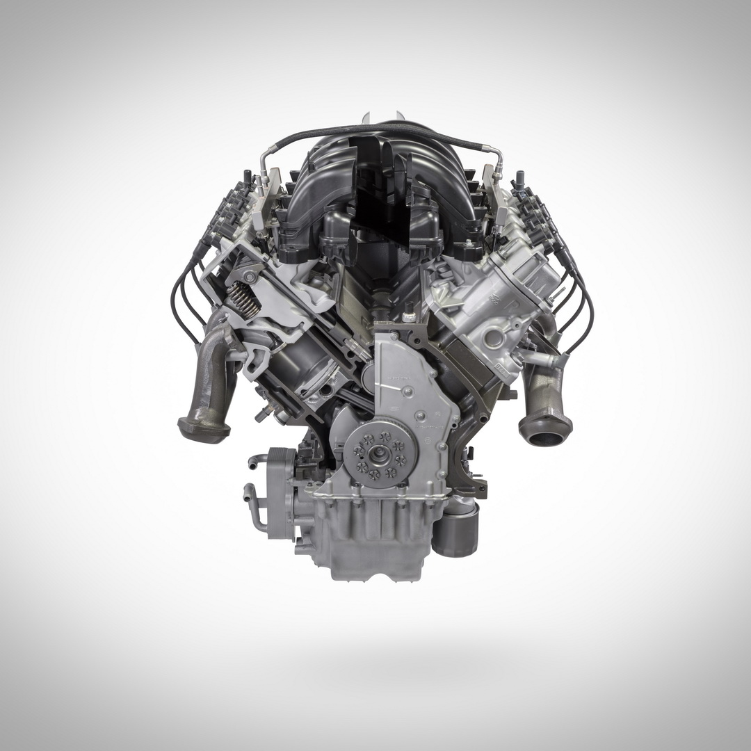 Ford’s New 7.3L V8 Promises Best-In-Class Power, Will Debut In The F-250 and F-350