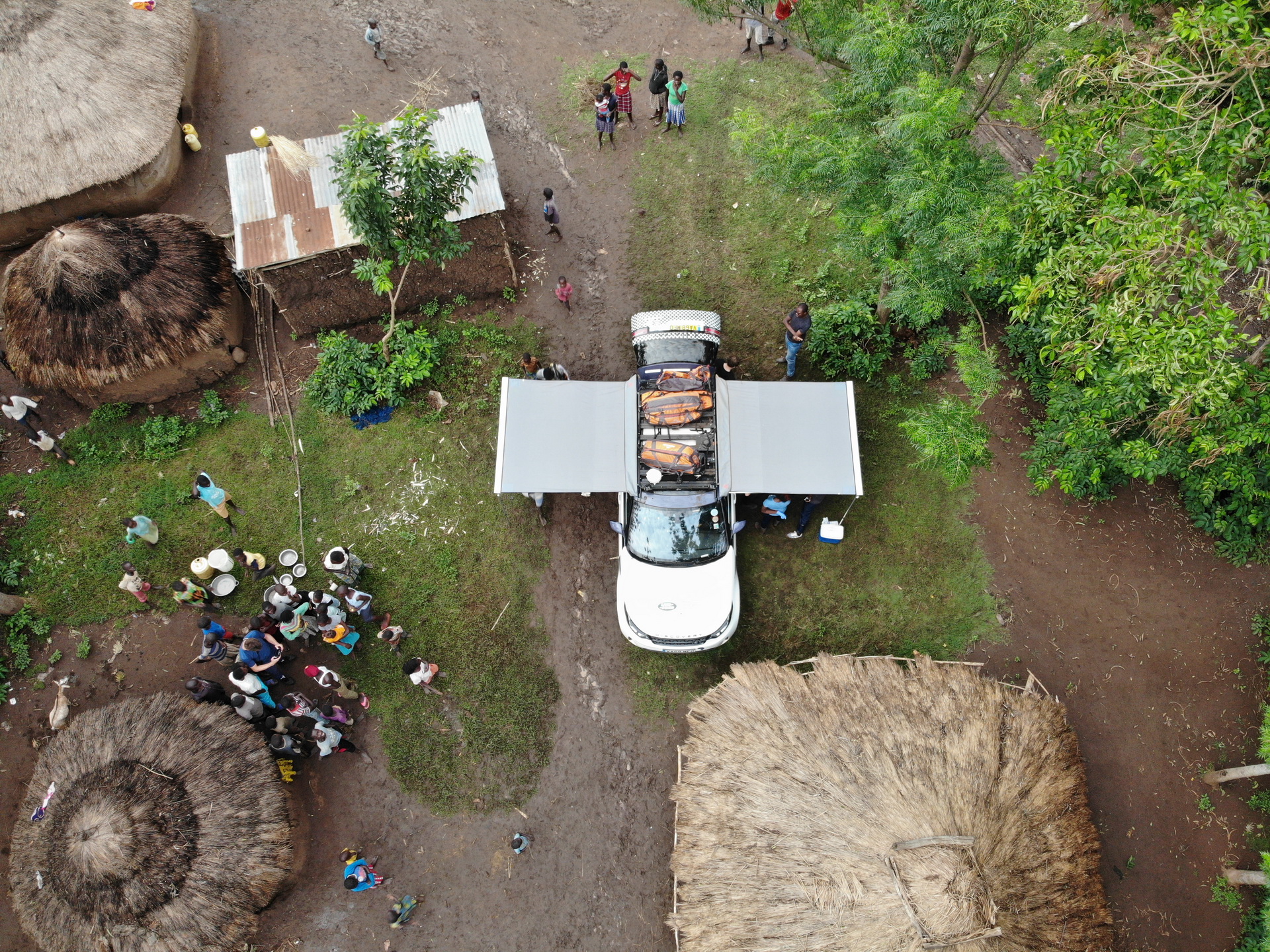 Land Rover Discovery Mobile Malaria Lab Completes Mission