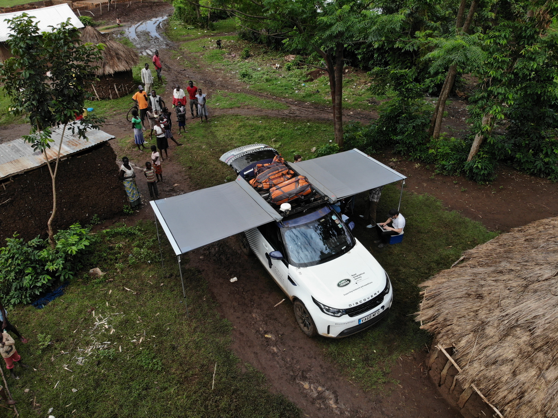 Land Rover Discovery Mobile Malaria Lab Completes Mission