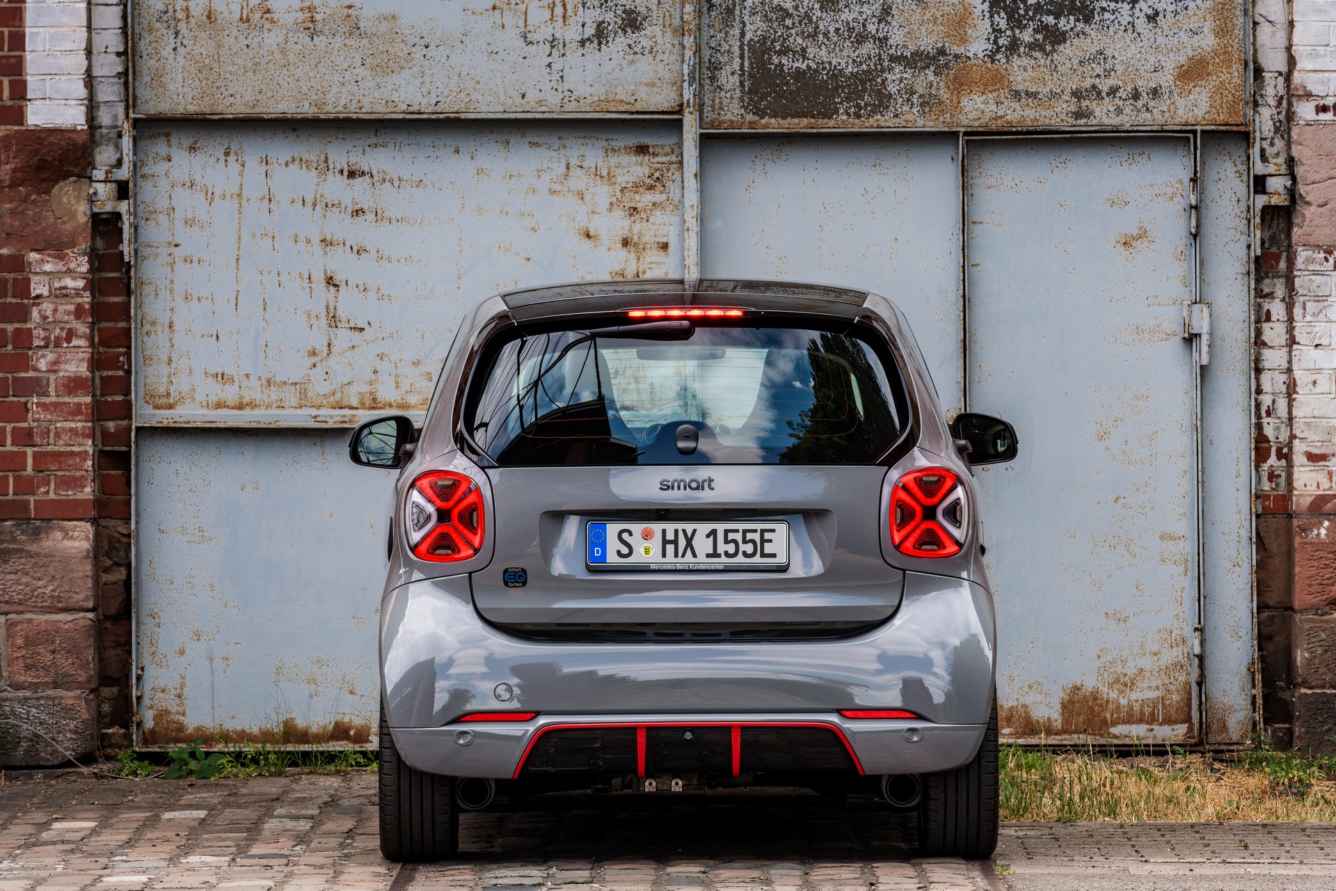 2020 Smart EQ ForTwo And ForFour Revealed With New Looks, Same Dismal Powertrain