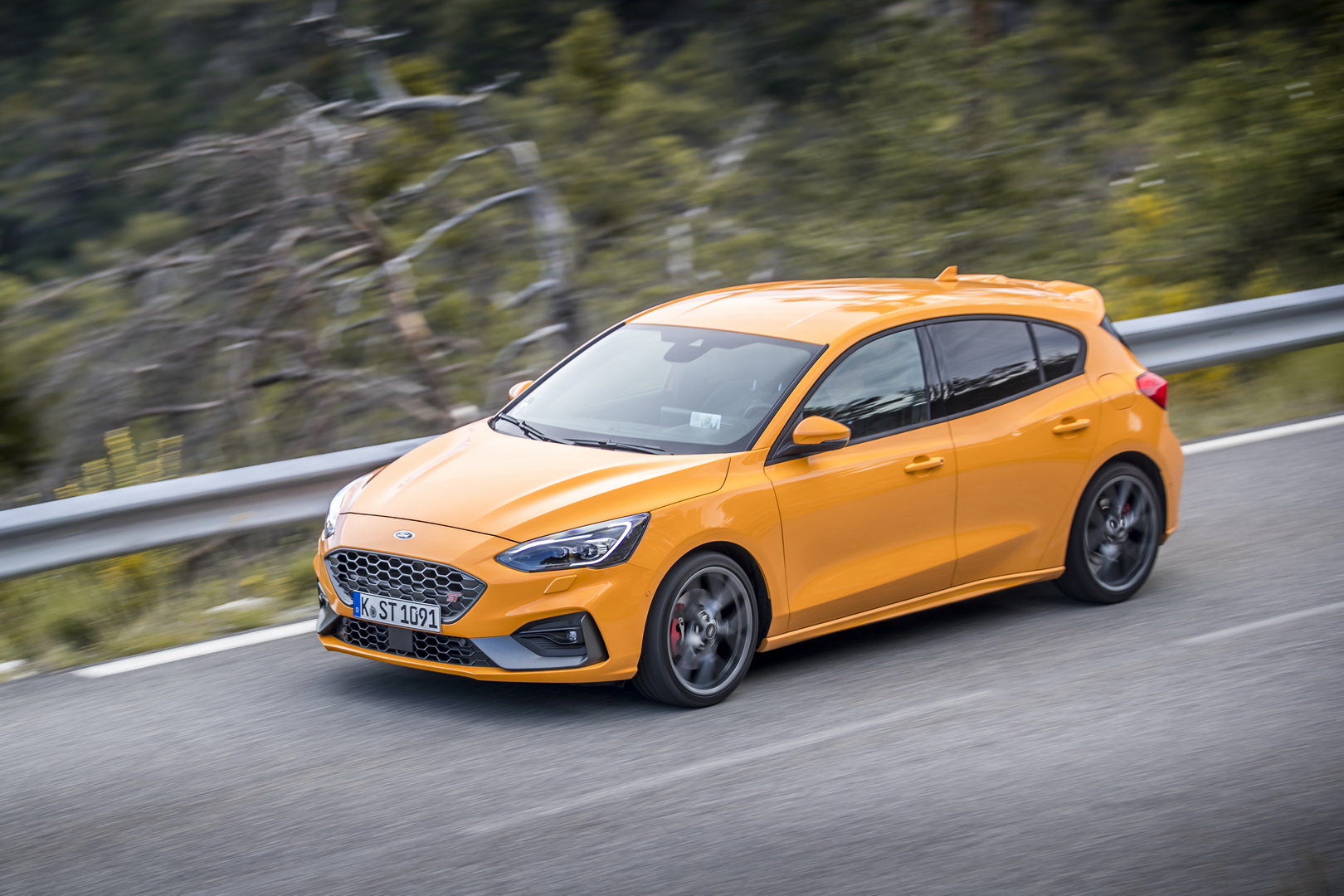 2020 Ford Focus ST Heads Down Under With 276 HP Petrol Four, AUD $44,690 Starting Price