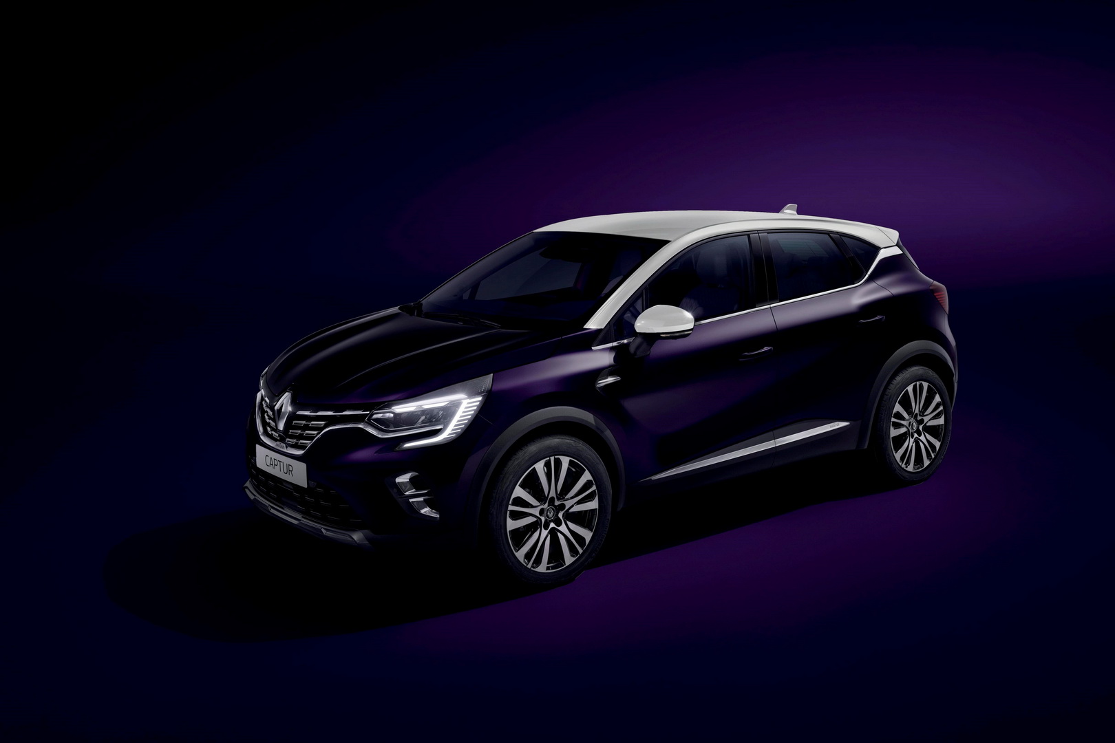 All-New 2020 Renault Captur Wants To Rule Its Niche, Will Soon Add A PHEV To Its Arsenal