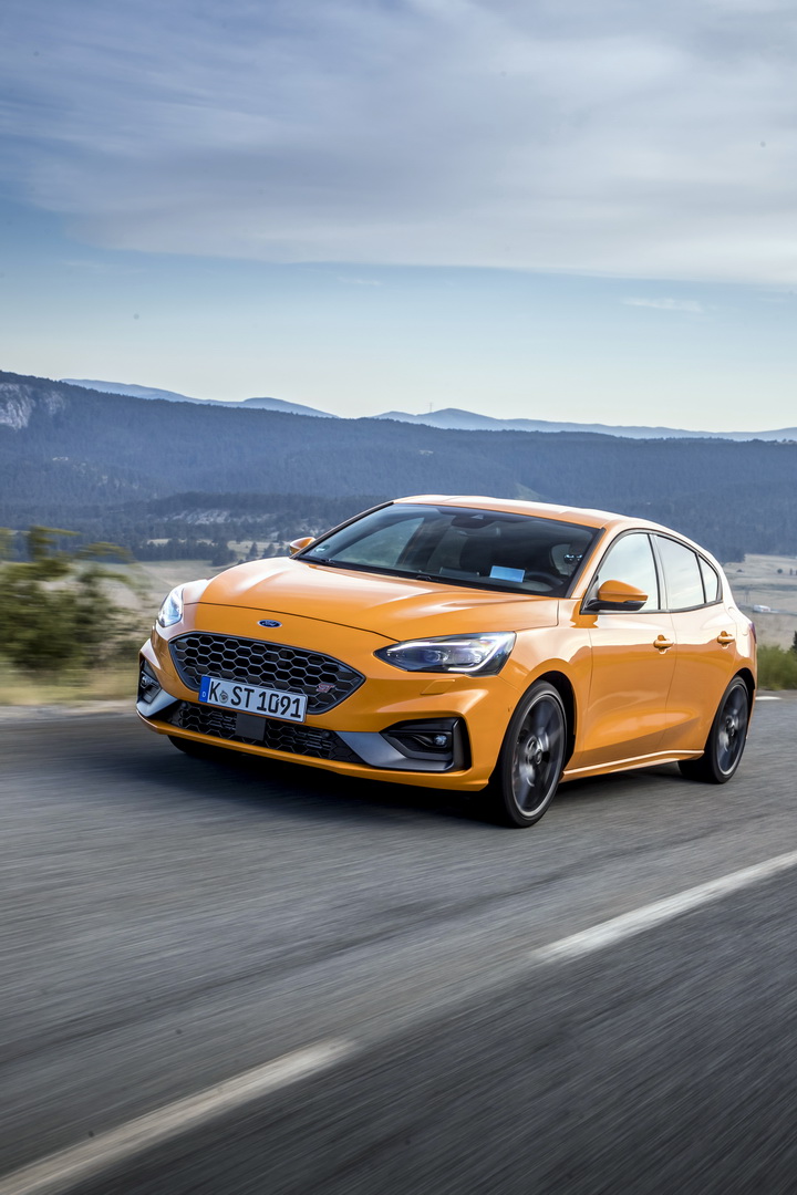 2020 Ford Focus ST Heads Down Under With 276 HP Petrol Four, AUD $44,690 Starting Price