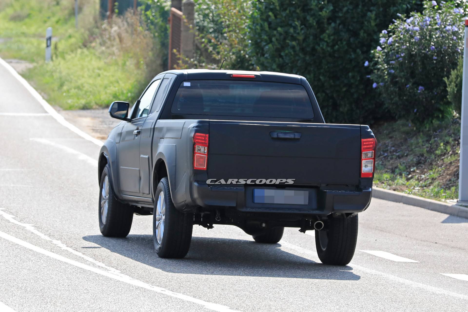 2020 Isuzu D-Max Spotted Testing Extended Cab Body