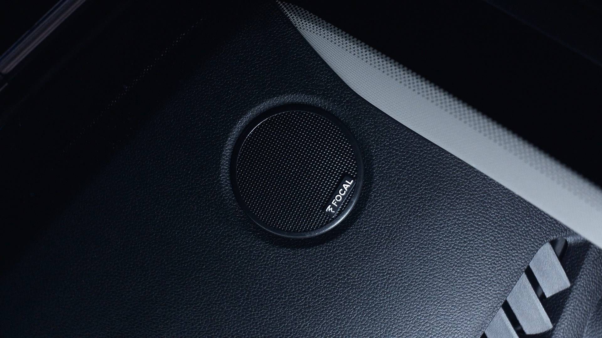 France-Only Dacia Duster Black Collector Edition Goes On Sale Exclusively Online