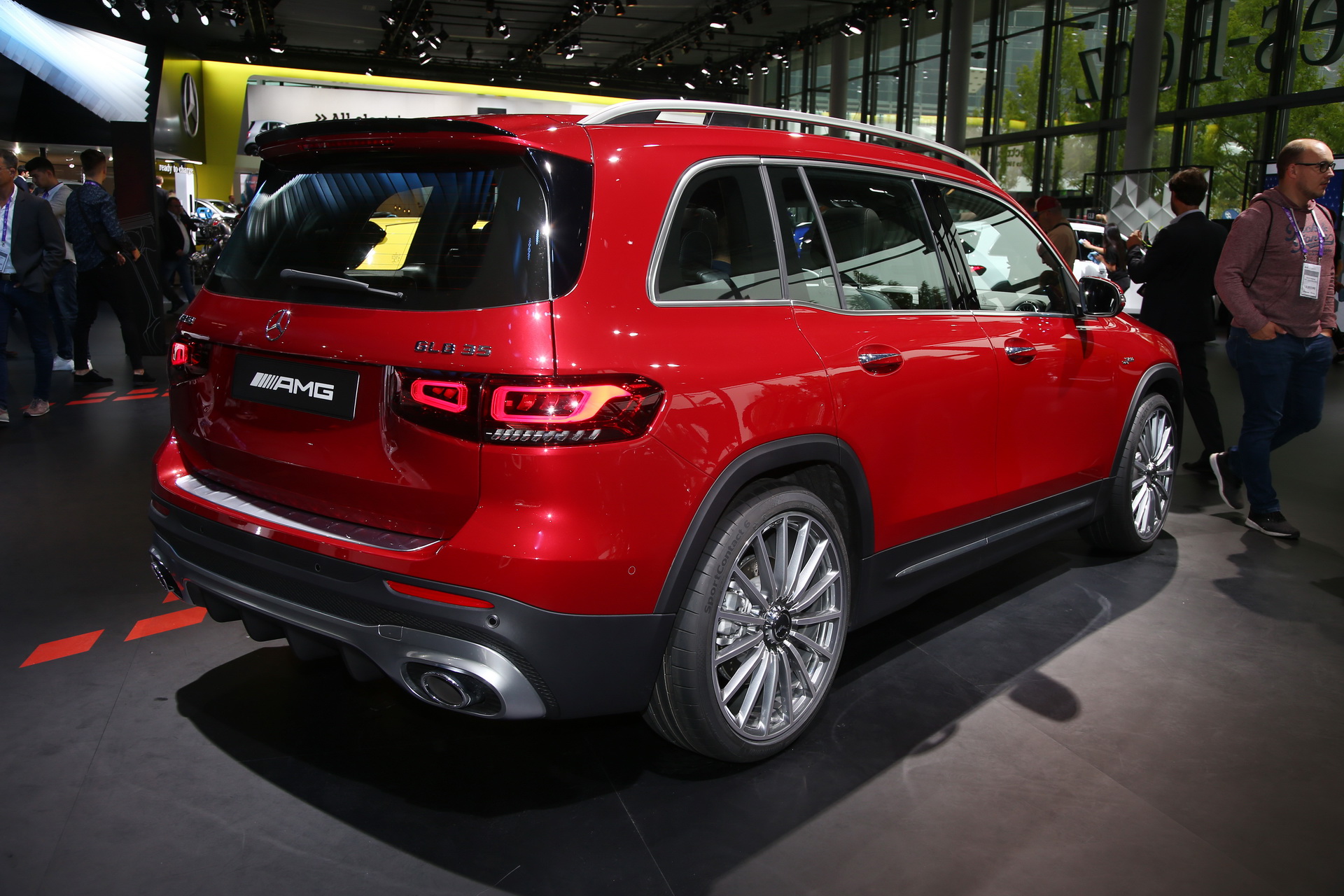 302HP Mercedes AMG GLB 35 Is The Swiss Army Knife Of Compact SUVs