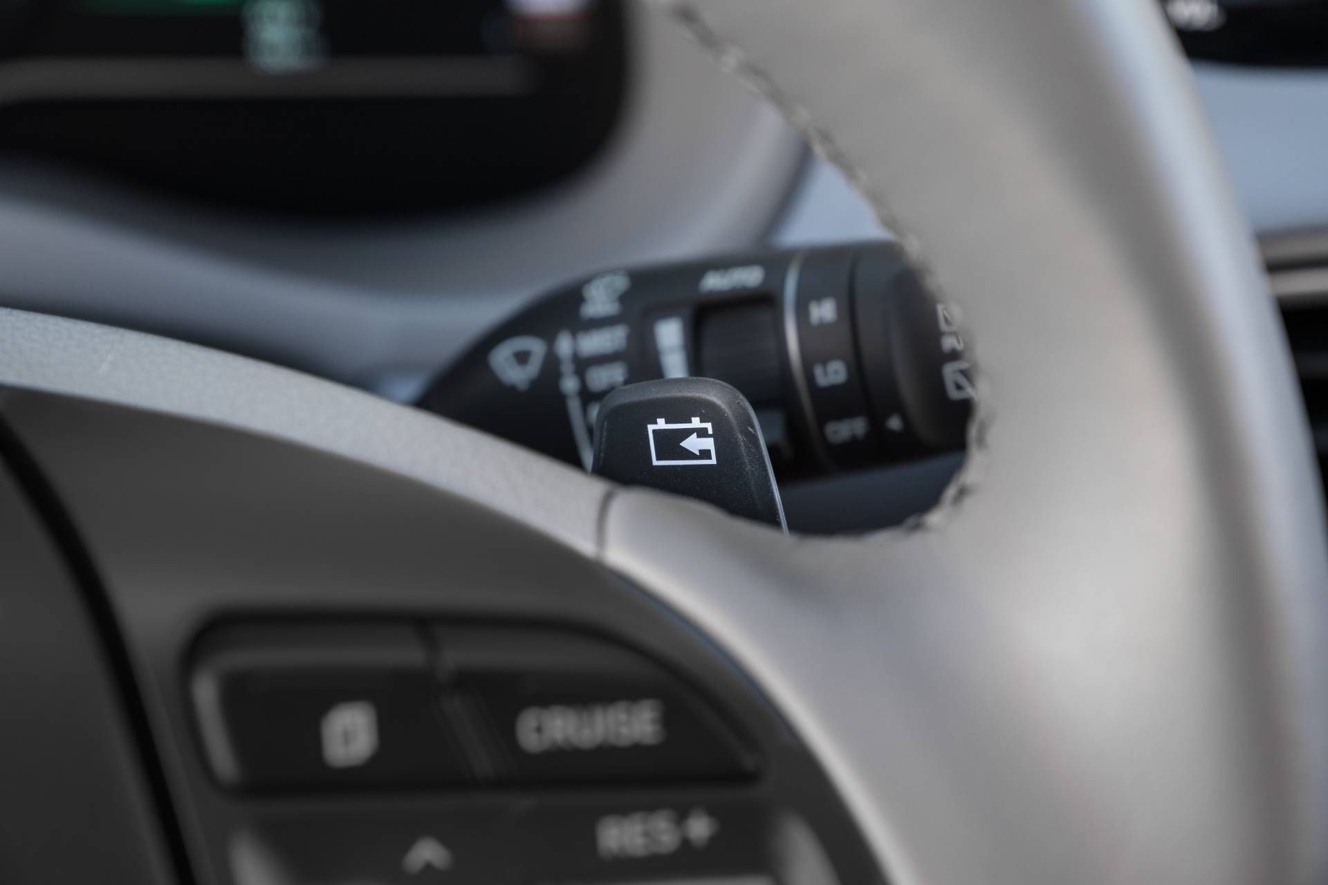 2020 Hyundai Kona Electric Gains 10.25-Inch Touchscreen, Battery Warmer System