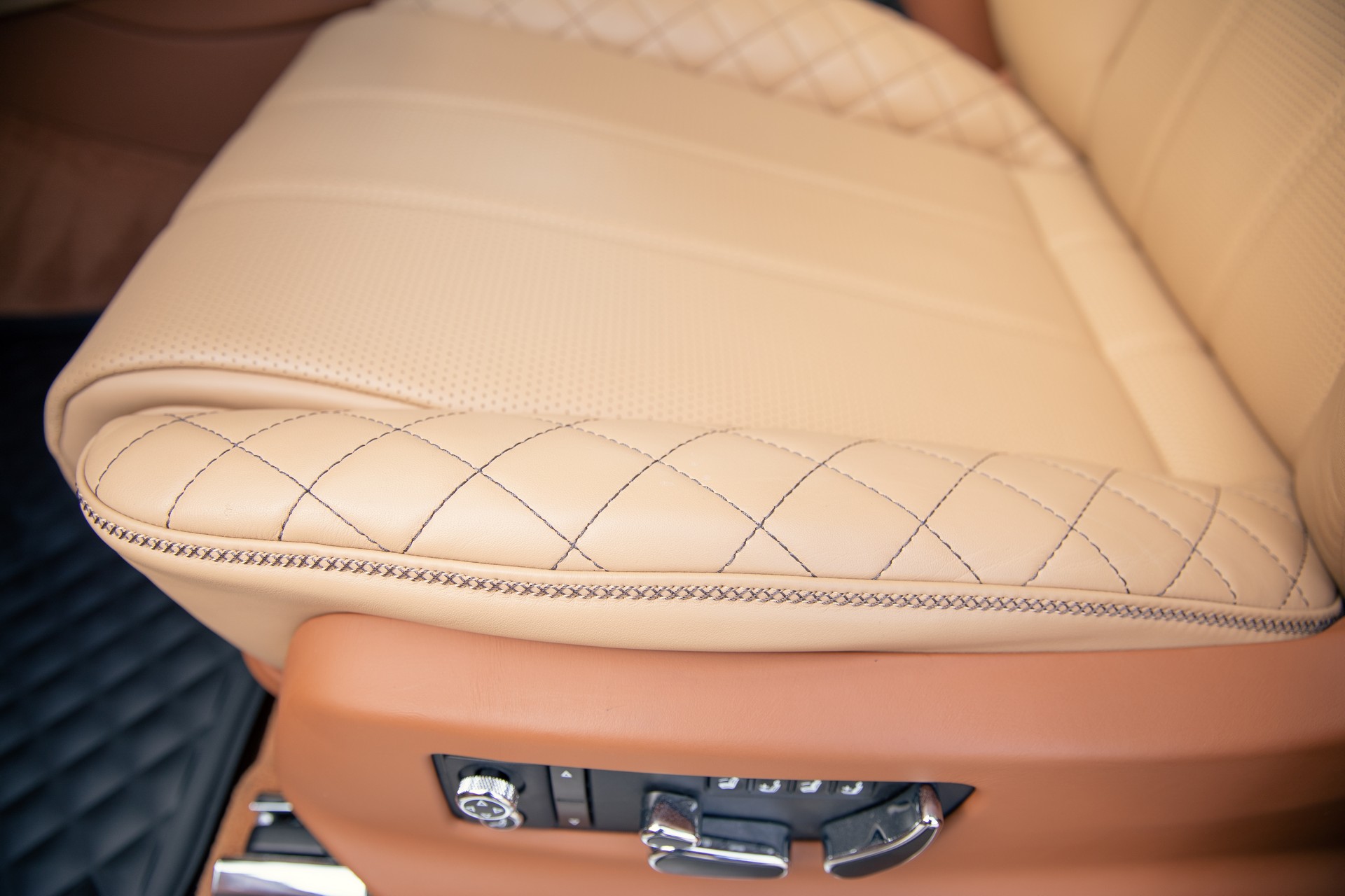 Bentley Bentayga Stetson Edition Is An Ultra-Luxury Crossover For Cowboys