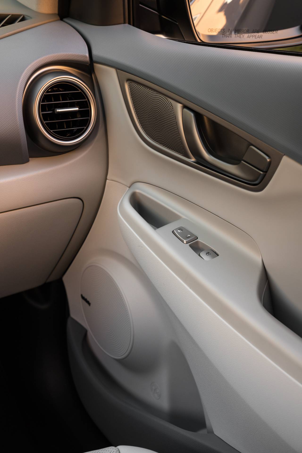 2020 Hyundai Kona Electric Gains 10.25-Inch Touchscreen, Battery Warmer System