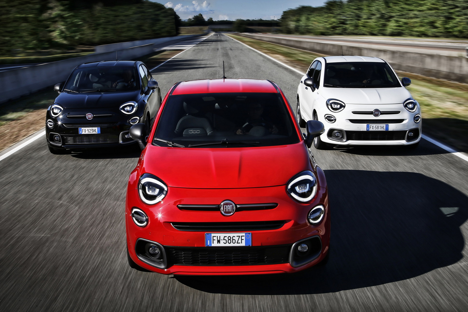New, Range-Topping Fiat 500X Sport Offers Better Handling And Sharper Looks