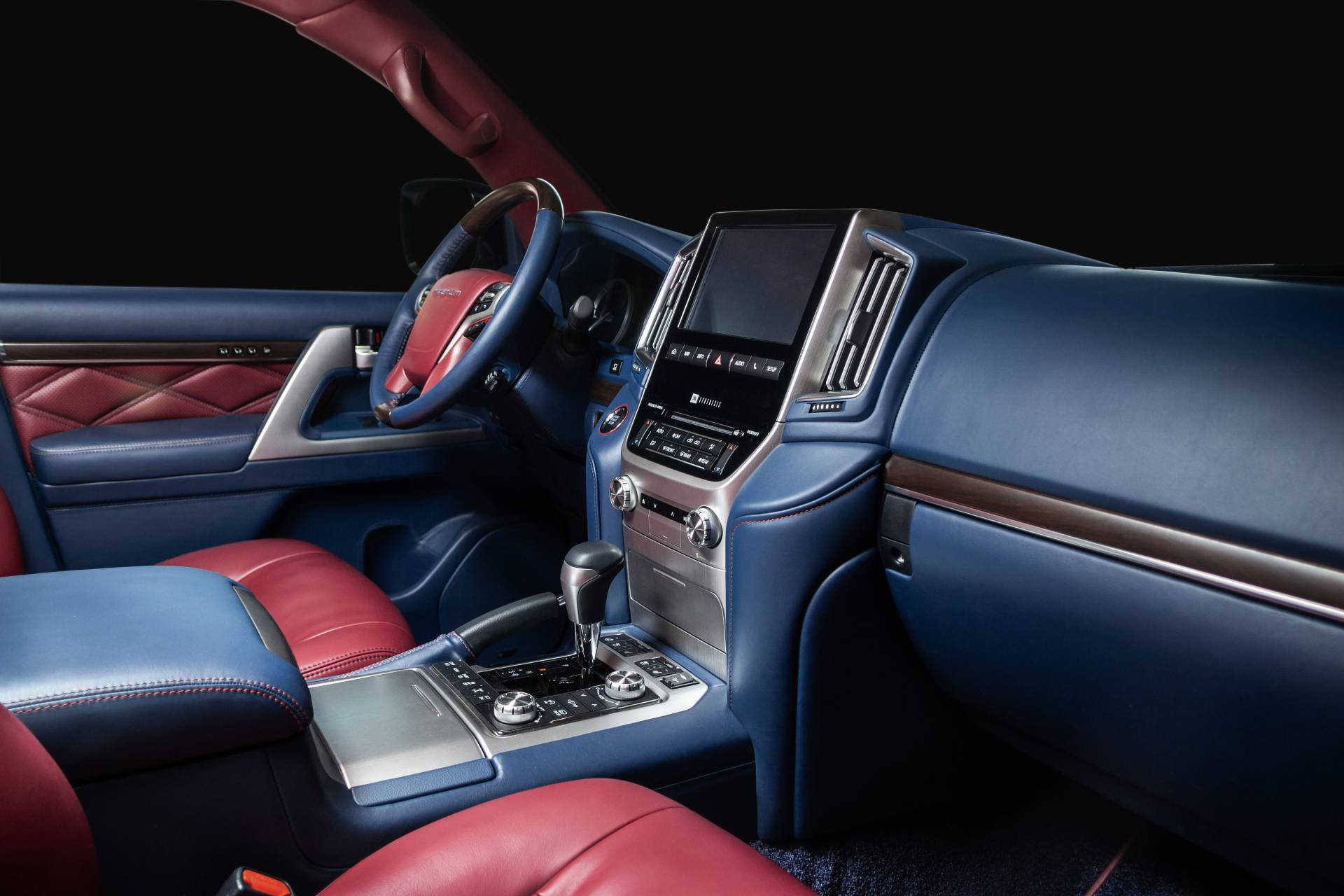 Tuned Toyota Land Cruiser 200 Looks Wild, But Wait Until You See Its Interior