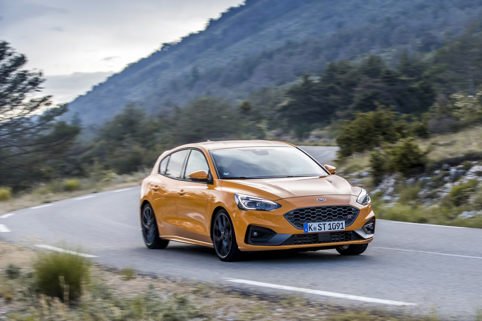 2020 Ford Focus ST Heads Down Under With 276 HP Petrol Four, AUD $44,690 Starting Price