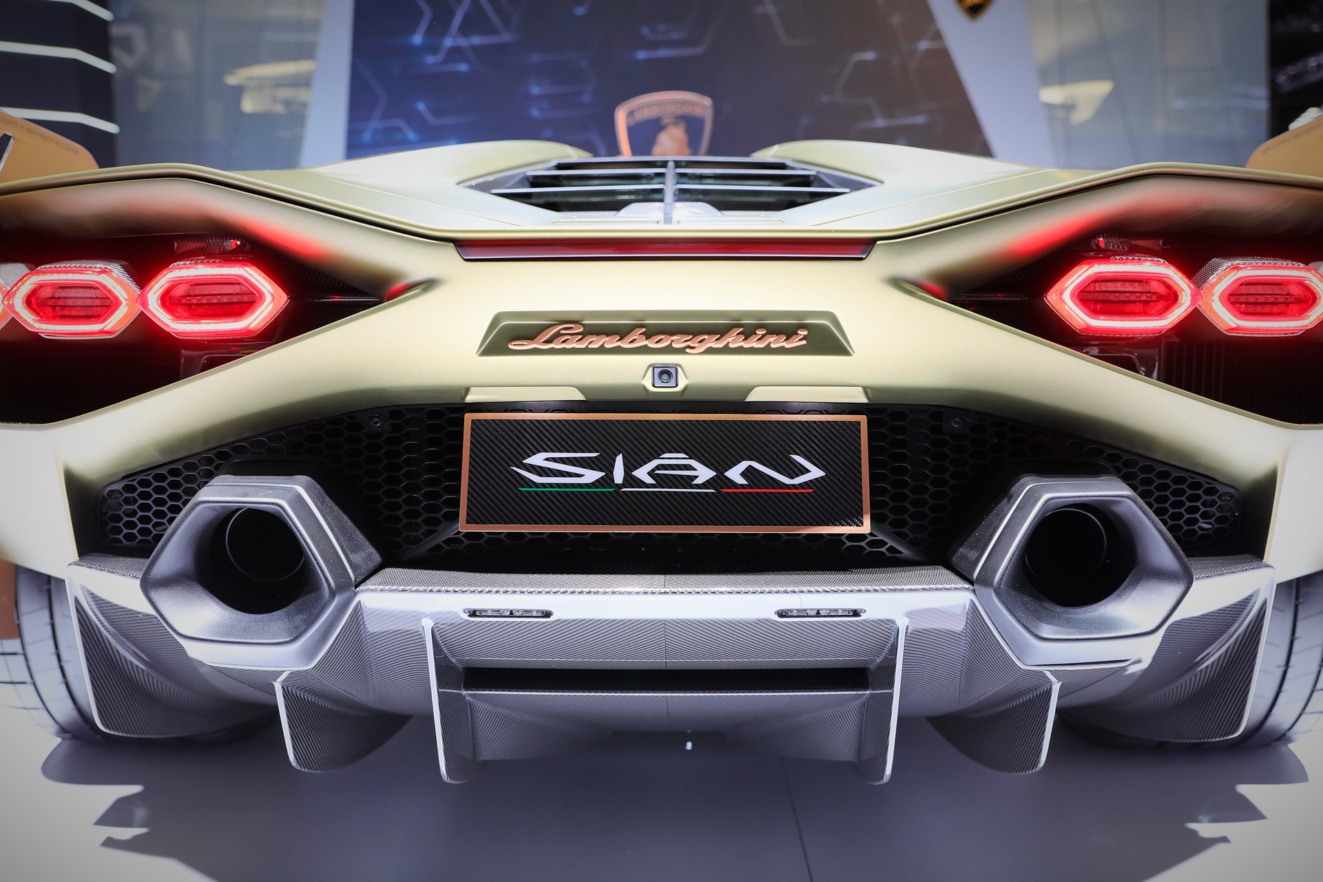 Lamborghini Sián Looks To The Future With Electric Motor And Supercapacitor