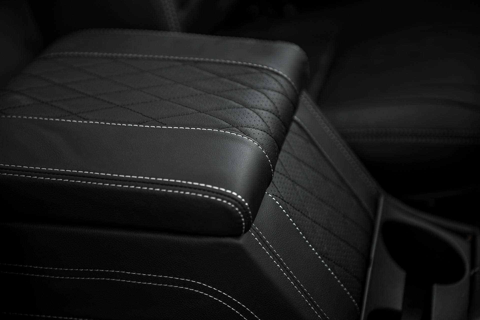 At $42k, Chelsea Truck’s Custom Land Rover Defender Pickup Is A Steal