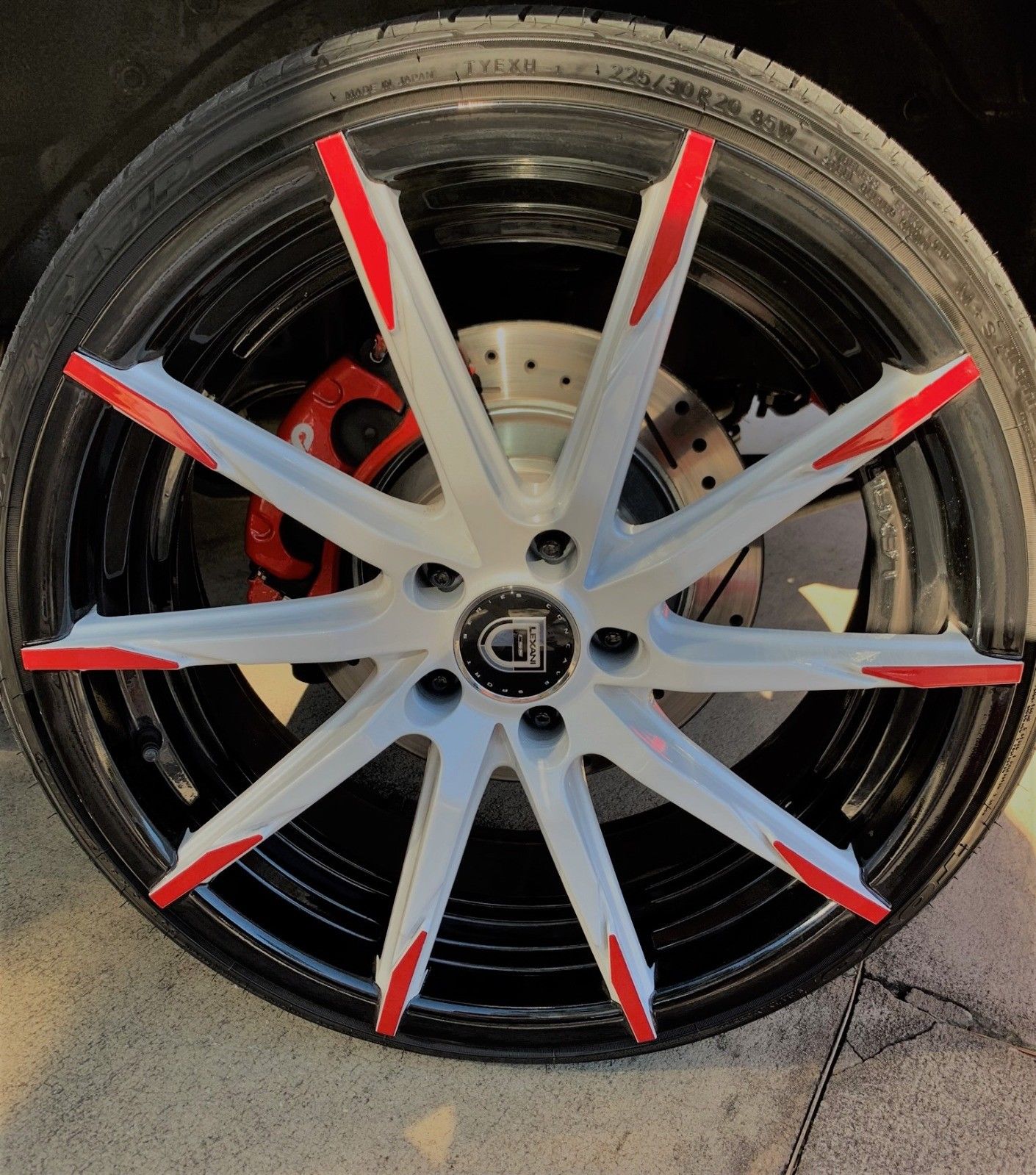 Bespoke 1968 Cadillac Coupe DeVille Thinks It’s Worth Almost $45K