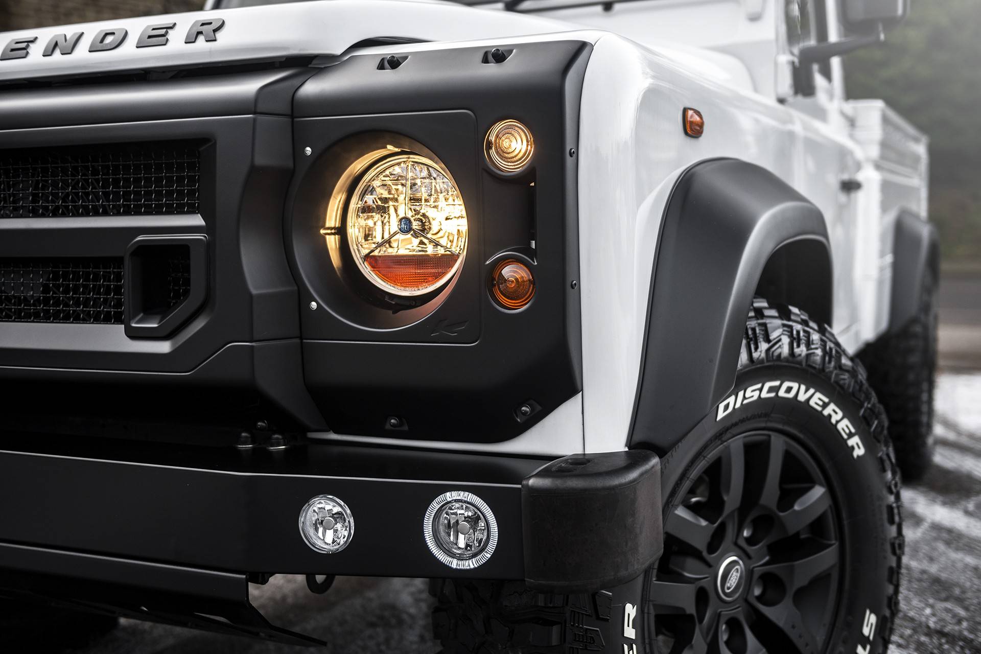 At $42k, Chelsea Truck’s Custom Land Rover Defender Pickup Is A Steal