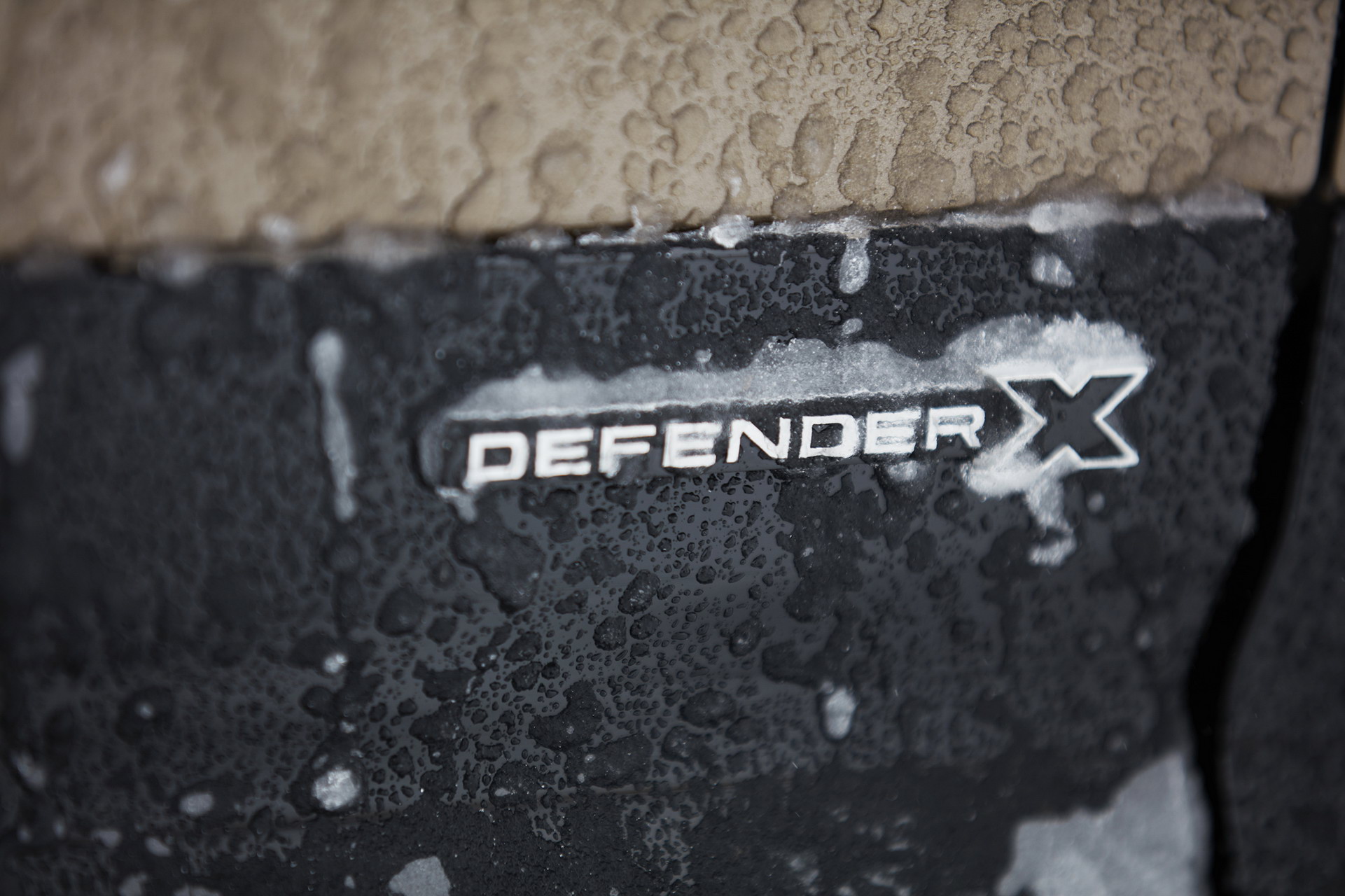 2020 Land Rover Defender Reborn As A Modern 4×4 With Advanced Tech