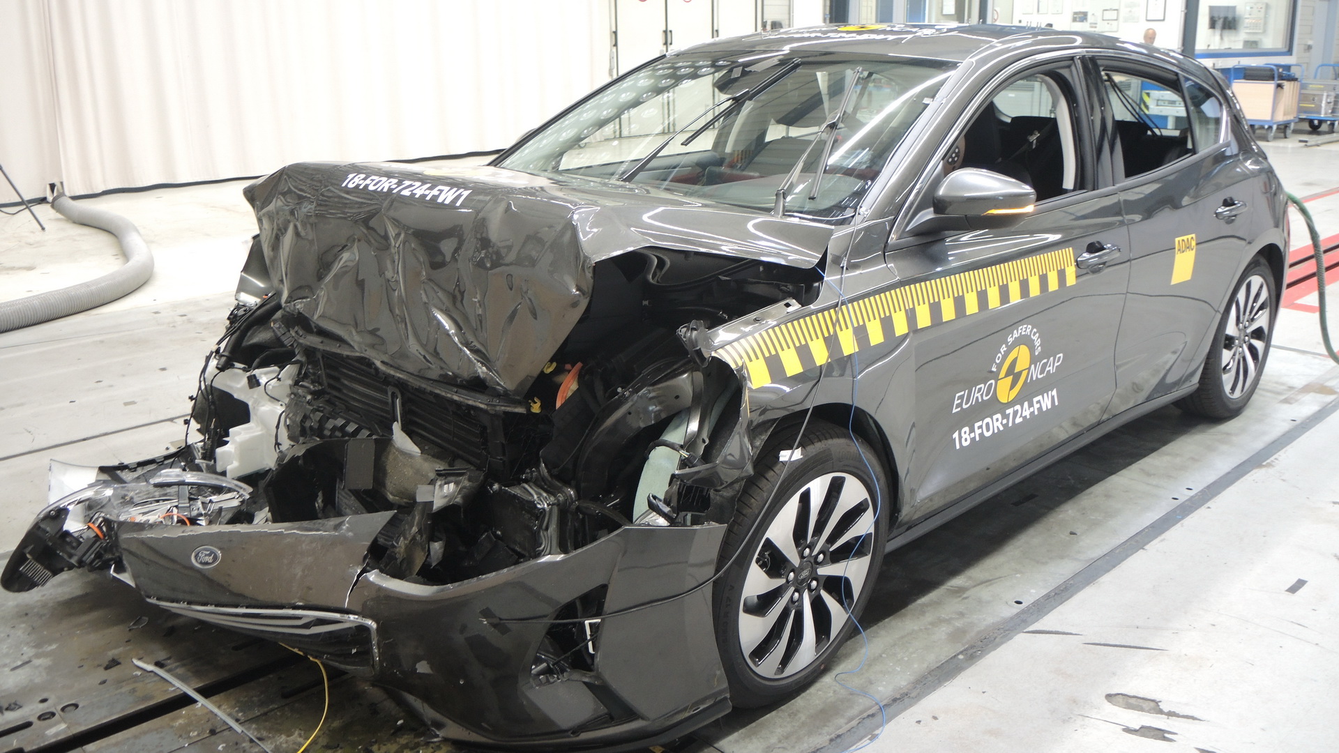 Mercedes-Benz EQC Gets 5-Star Rating At Euro NCAP Crash Test