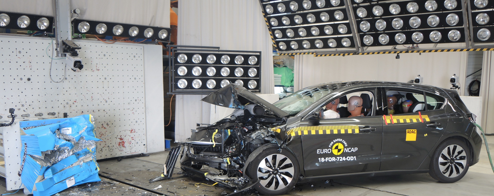Mercedes-Benz EQC Gets 5-Star Rating At Euro NCAP Crash Test