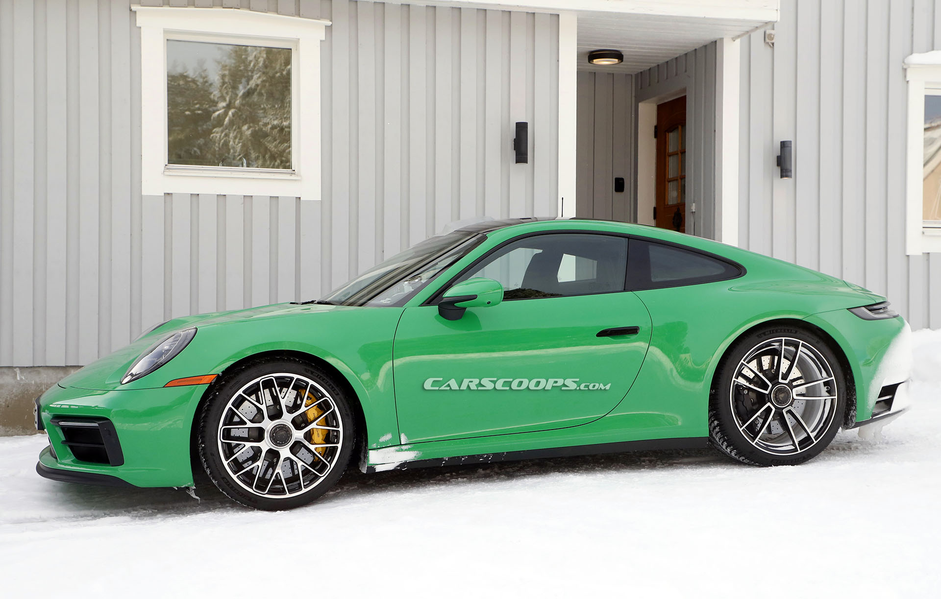 New Porsche 911 GTS Spotted Undisguised (Again), Should Be The 992 To Get