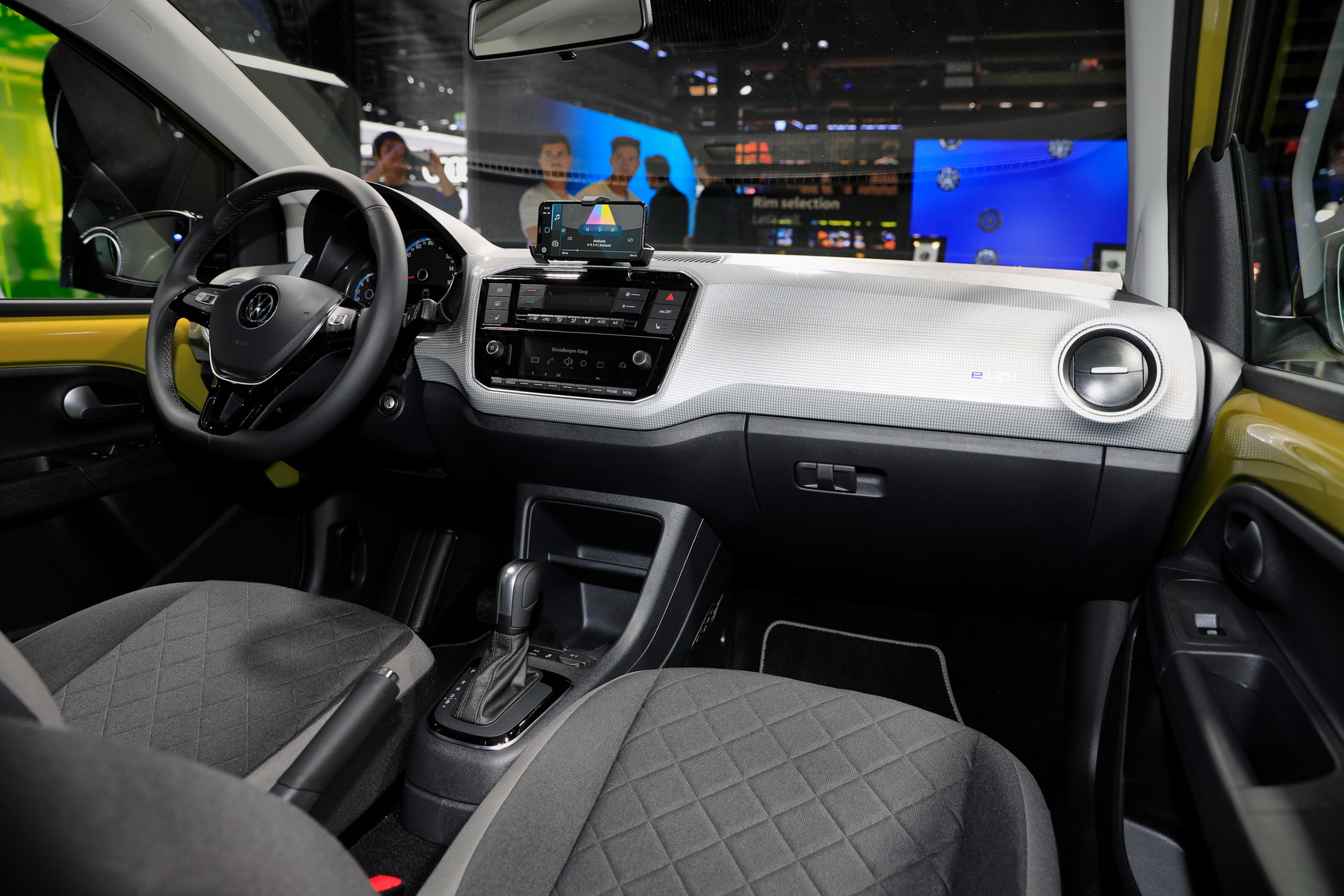 VW’s Updated e-Up Offers 161-Mile Range, Costs Less Than Its Predecessor