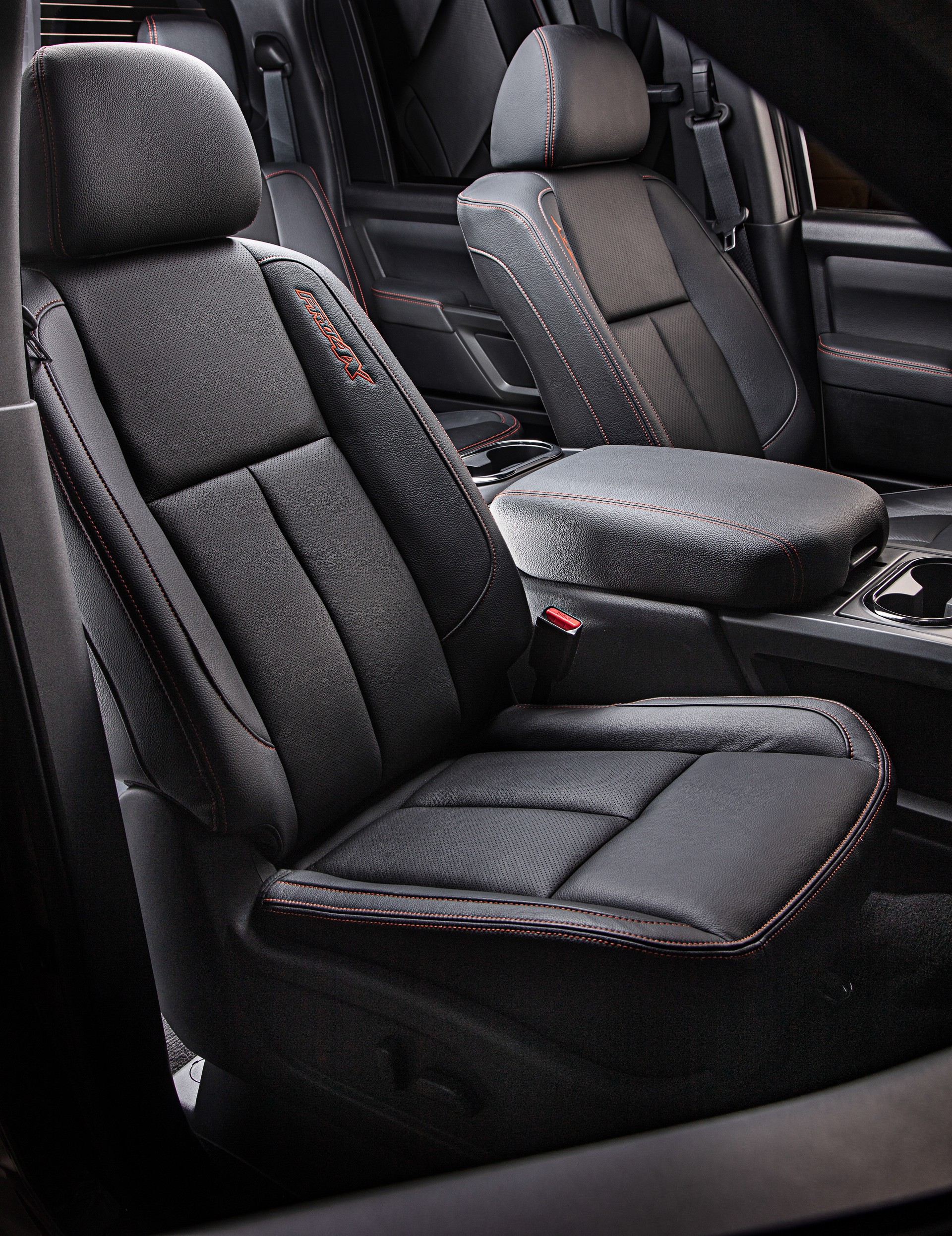 2020 Nissan Titan Debuts With More Power, New Tech And Revised Styling