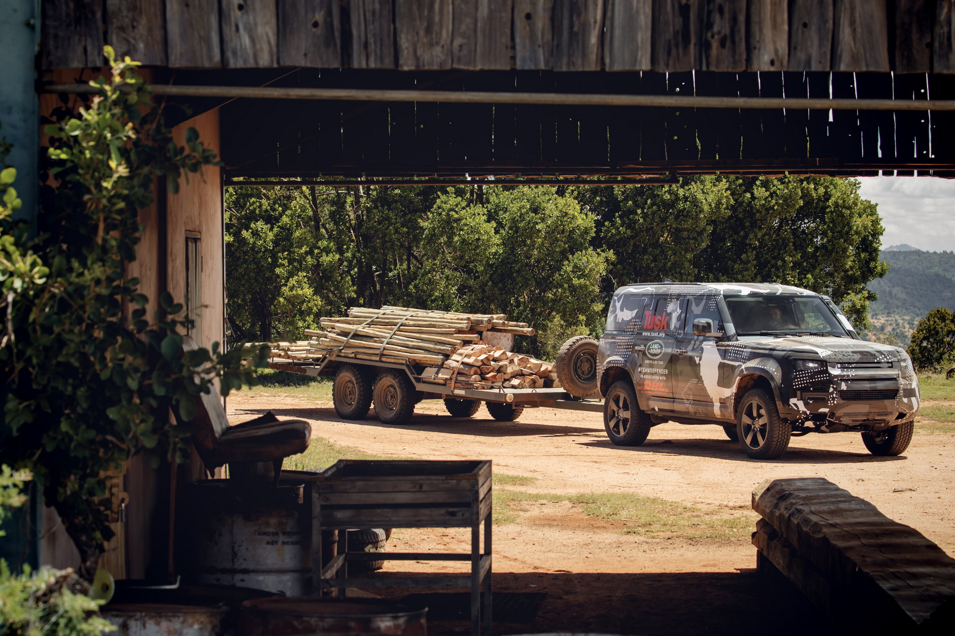 2020 Land Rover Defender Reborn As A Modern 4×4 With Advanced Tech