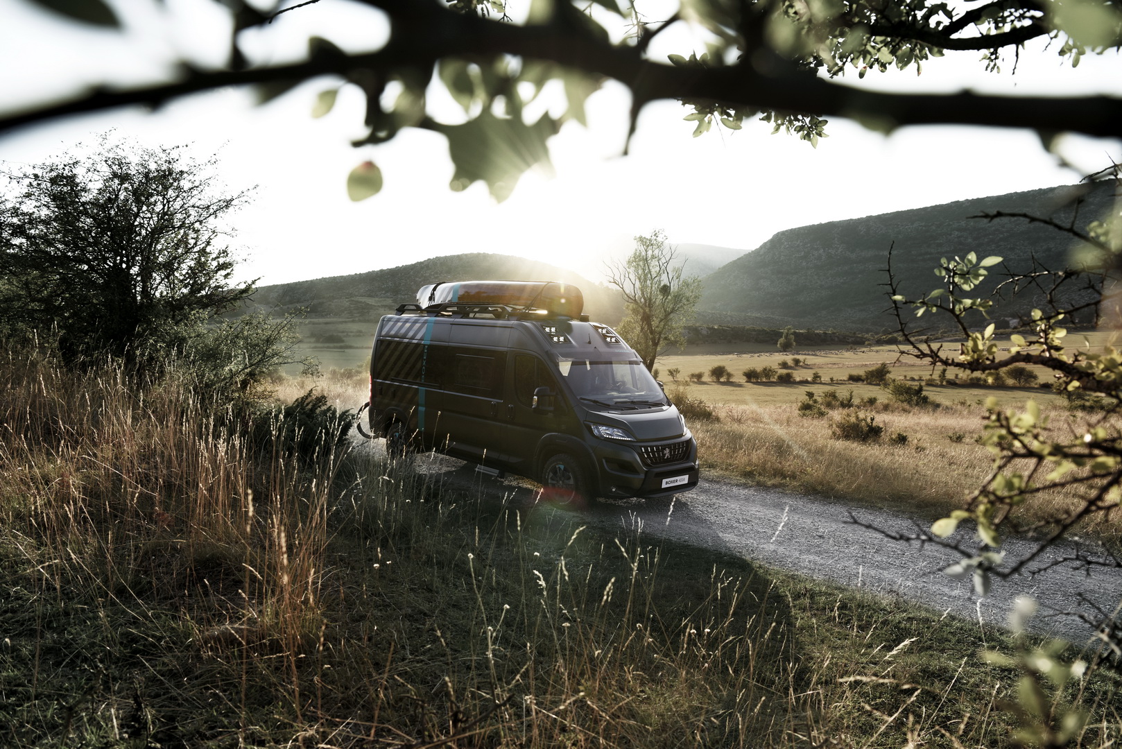 Peugeot Boxer 4×4 Concept Is One Rugged Camper Van