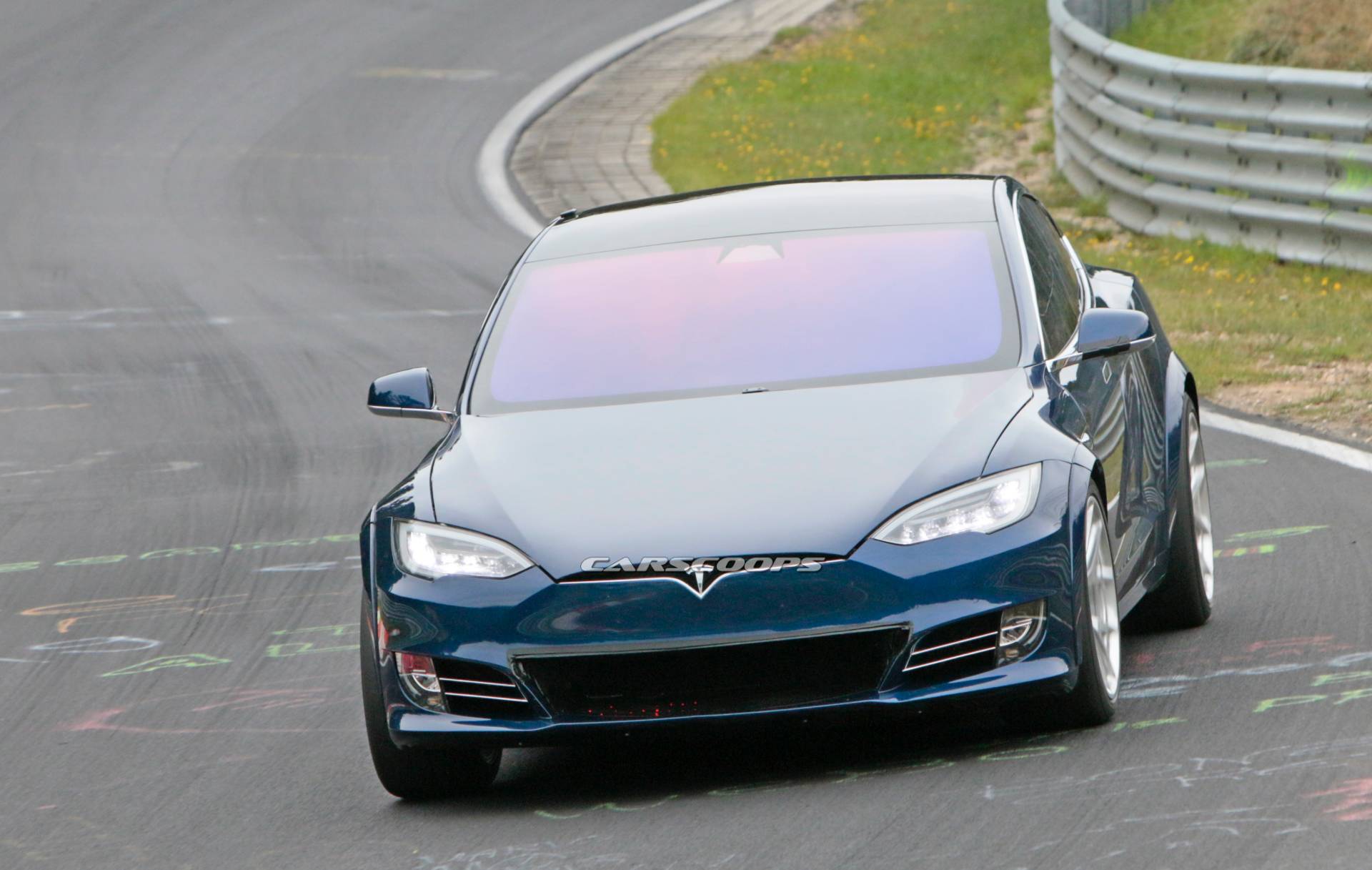 Tesla Model S Prototype Allegedly Demolishes Porsche Taycan’s ‘Ring Lap Record