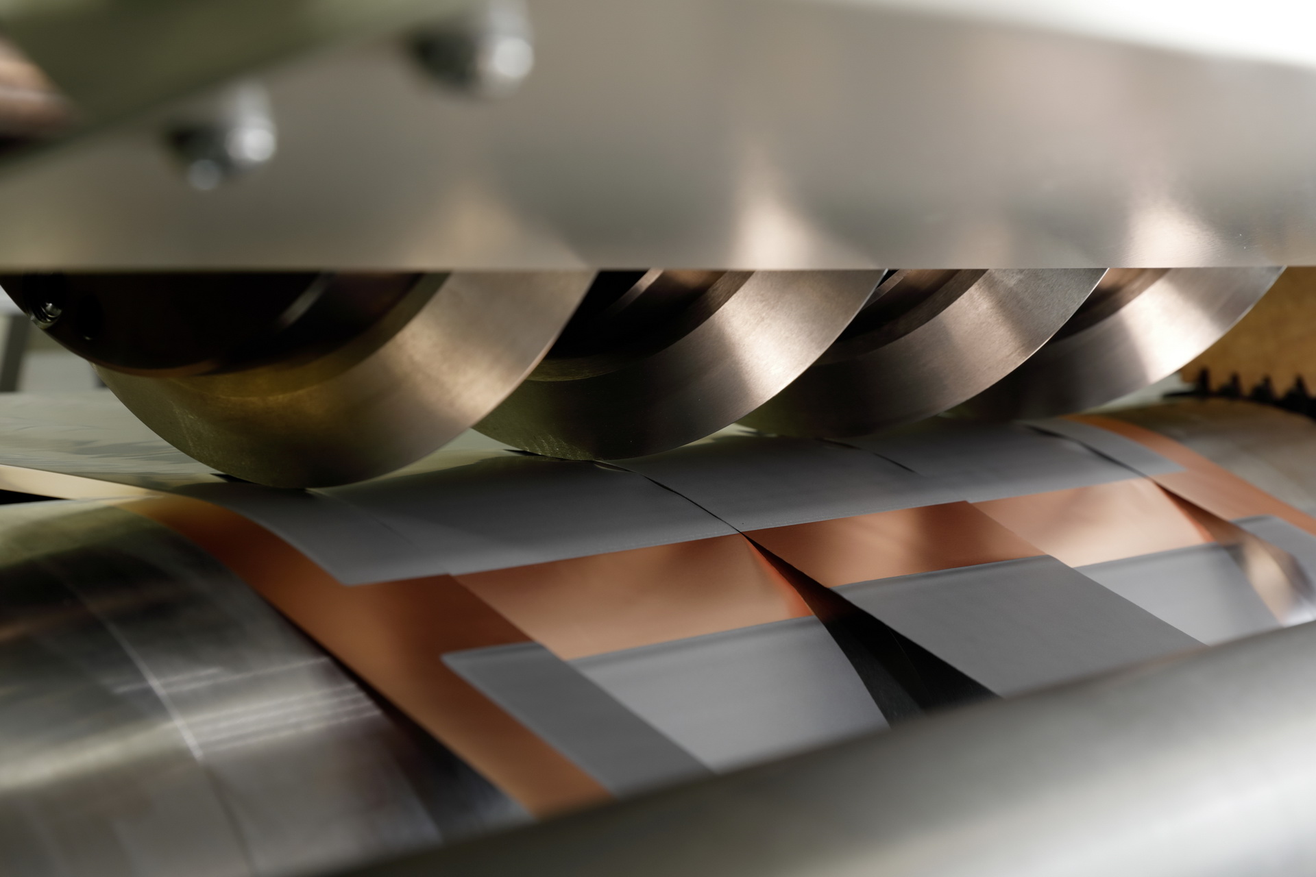 VW Launches Development And Production Of Battery Cells In Salzgitter’s Pilot Line