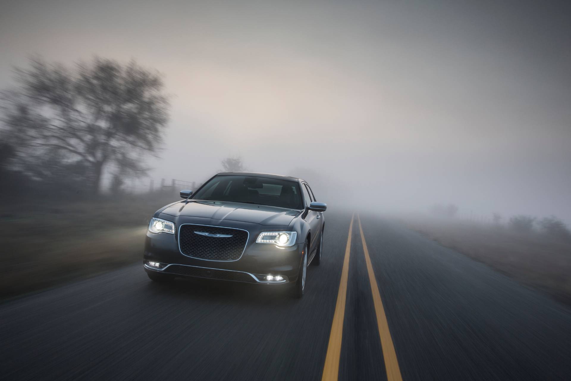 2020 Chrysler 300 Gains Red S Appearance Package – And Not Much Else