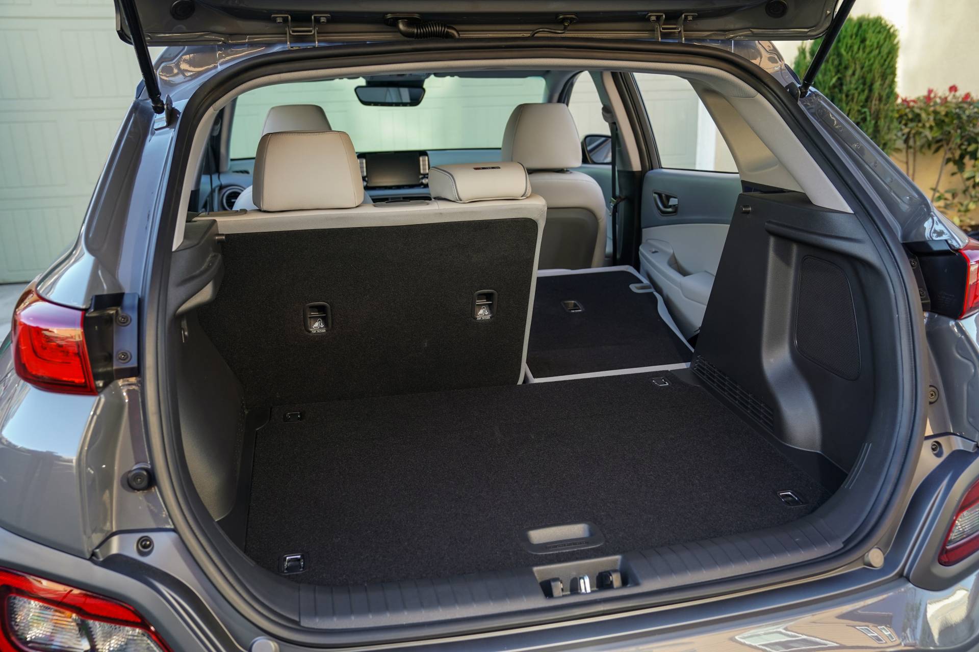 2020 Hyundai Kona Electric Gains 10.25-Inch Touchscreen, Battery Warmer System