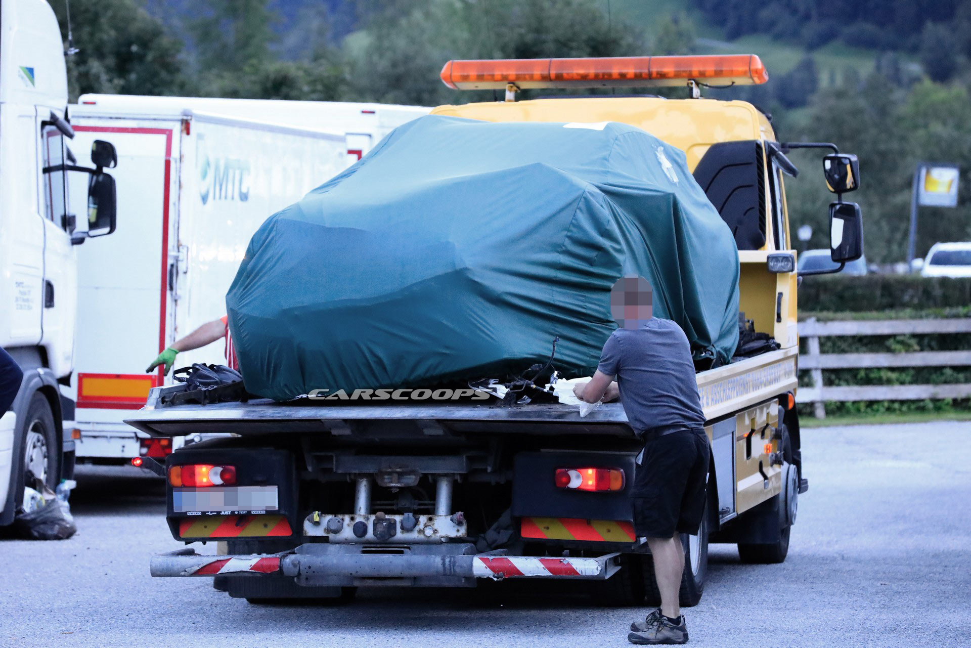2021 Skoda Octavia Combi RS Spied And Crashed Within A Matter Of Minutes