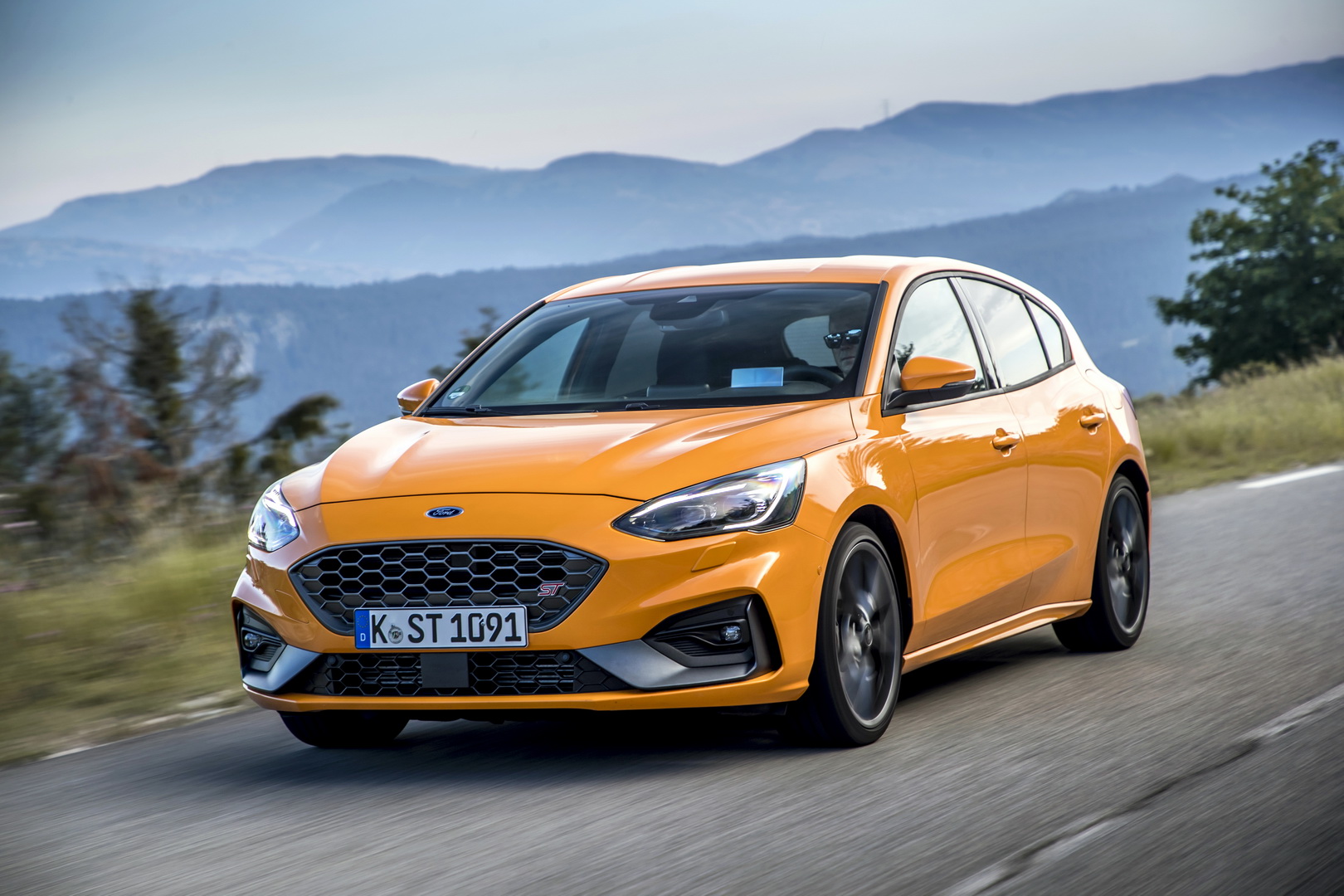 2020 Ford Focus ST Heads Down Under With 276 HP Petrol Four, AUD $44,690 Starting Price