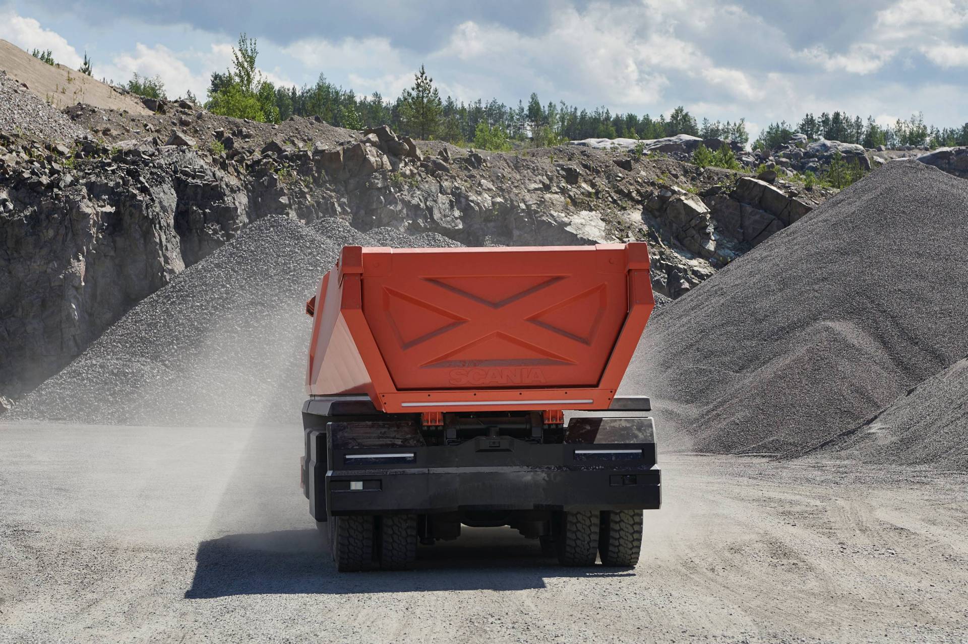 Cabless Scania AXL Is Brand’s First Fully Autonomous Truck