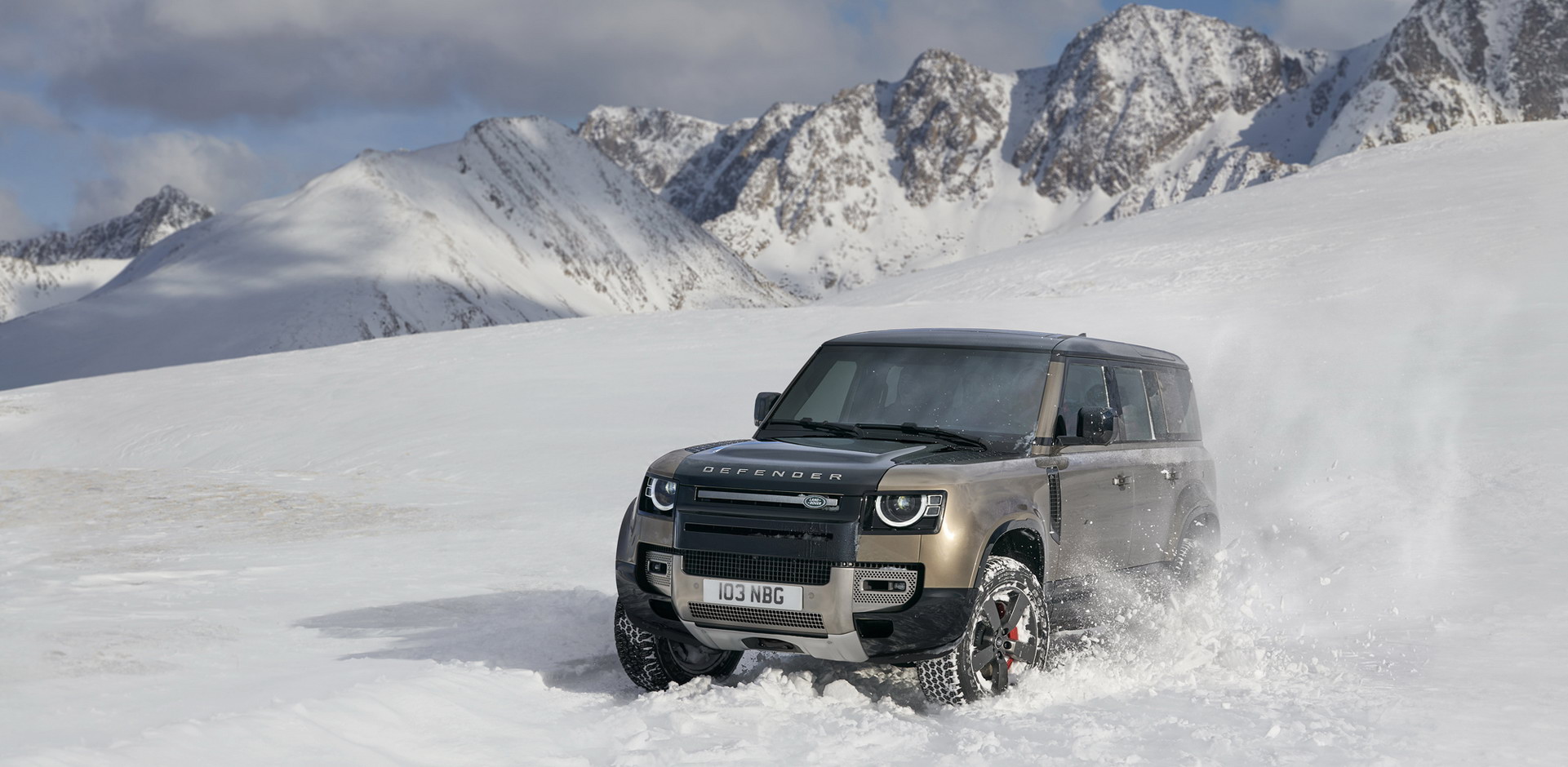 2020 Land Rover Defender Reborn As A Modern 4×4 With Advanced Tech