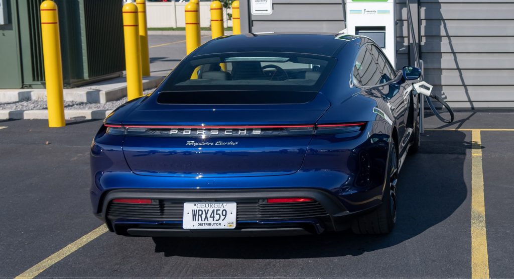  Electrify America Charges Porsche Taycan From 5 To 80 Per Cent In 22 Minutes