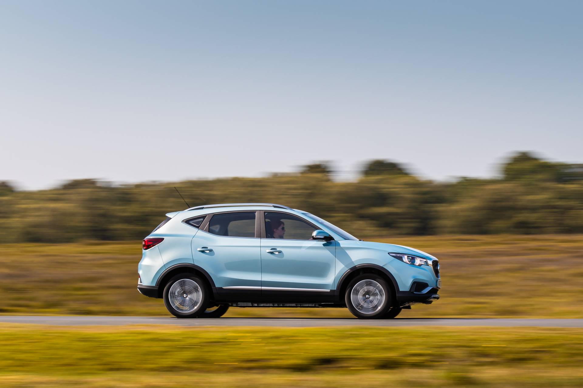 MG Racks Up 2,000 Orders For ZS EV, Extends Discounts To Next 1,000 Buyers
