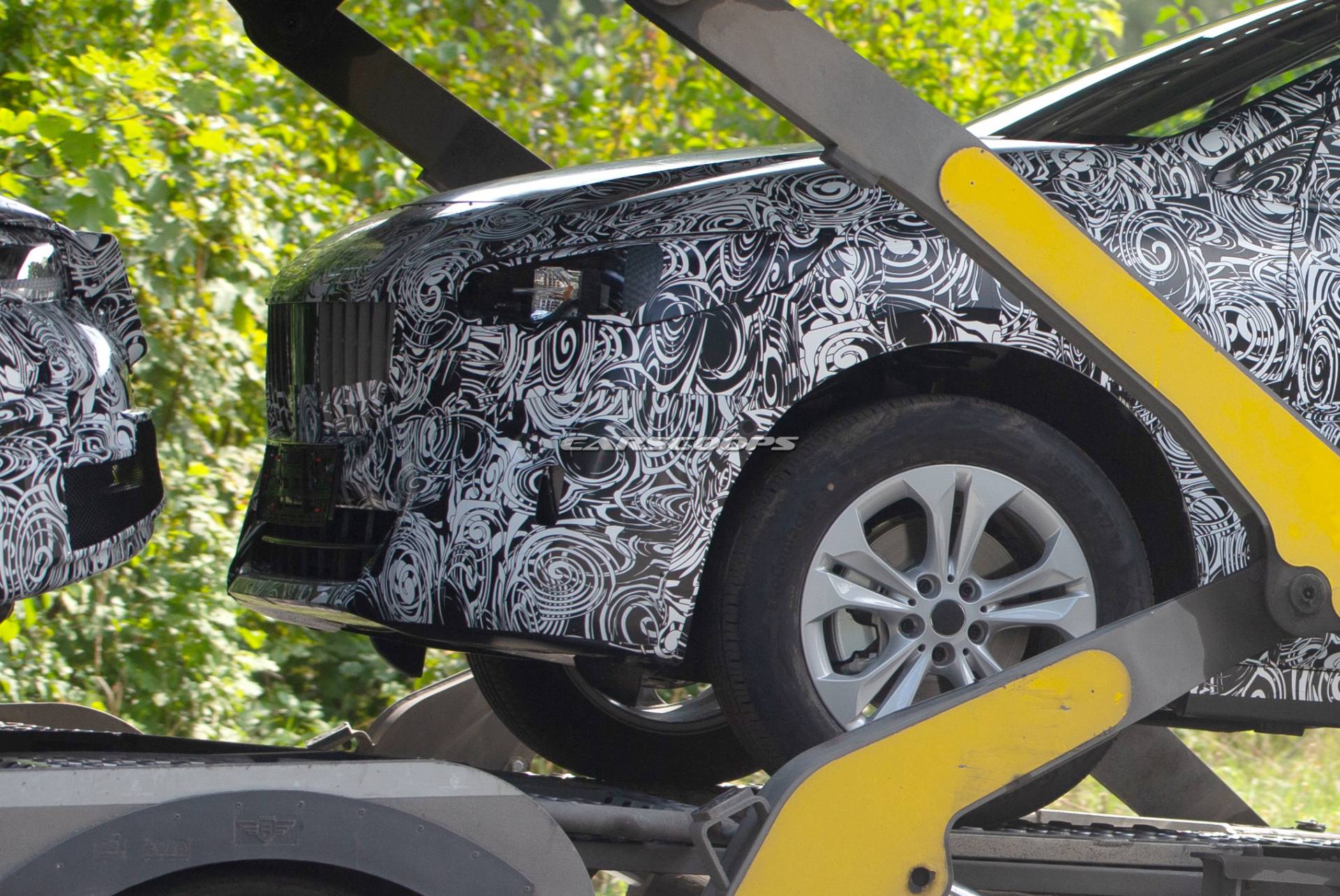 2021 BMW 2 Series Active Tourer Grows Up, Adopts SUV Styling Cues