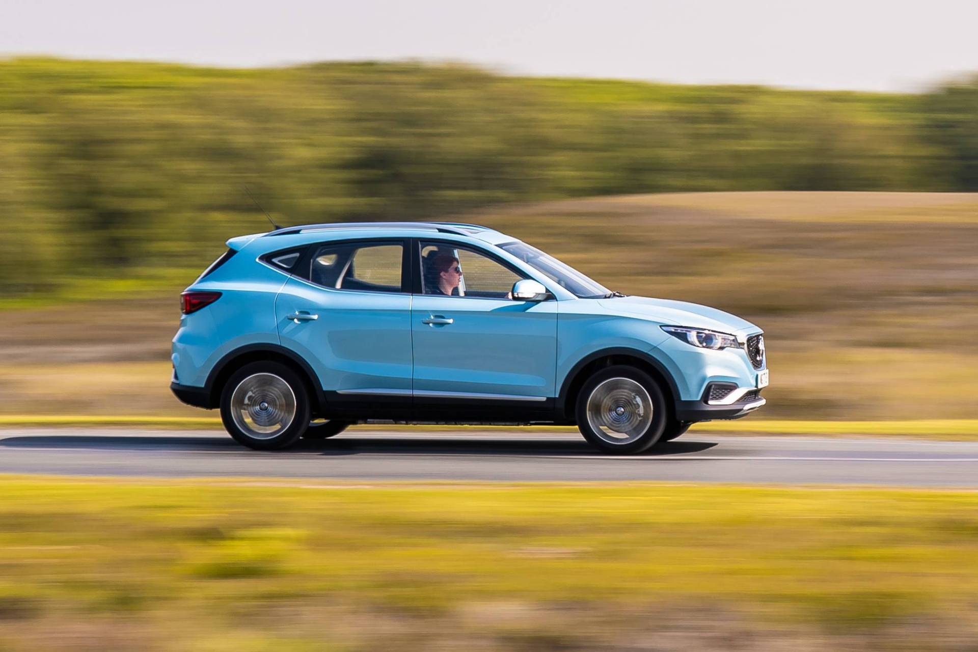 MG Racks Up 2,000 Orders For ZS EV, Extends Discounts To Next 1,000 Buyers