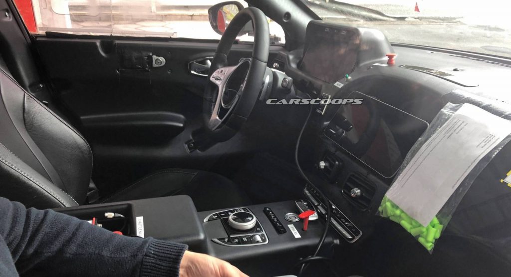 2020 Aston Martin Dbx Gives Us A Better Look At Its Interior