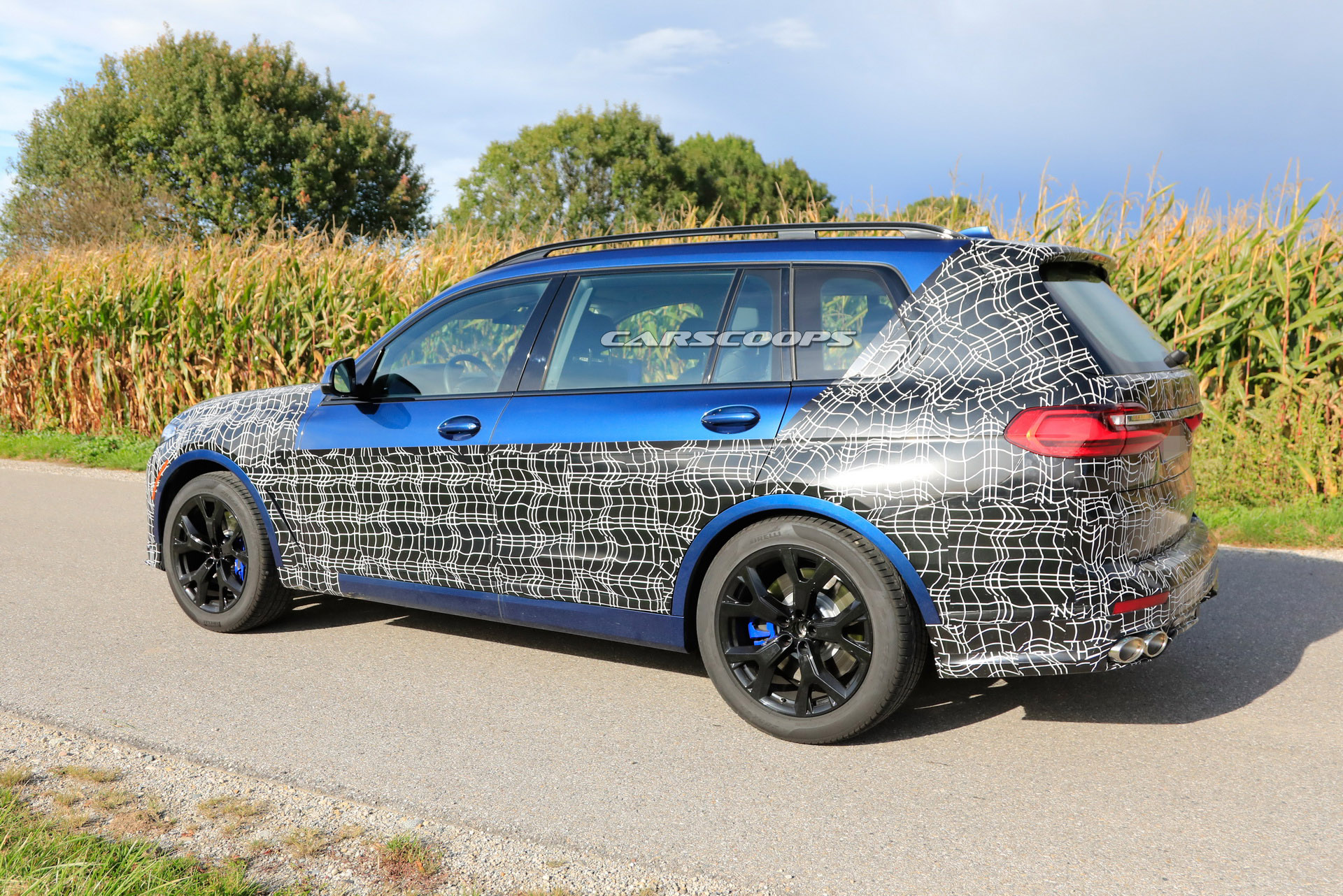 2020 Alpina XB7 Spotted Wearing Full Production Body