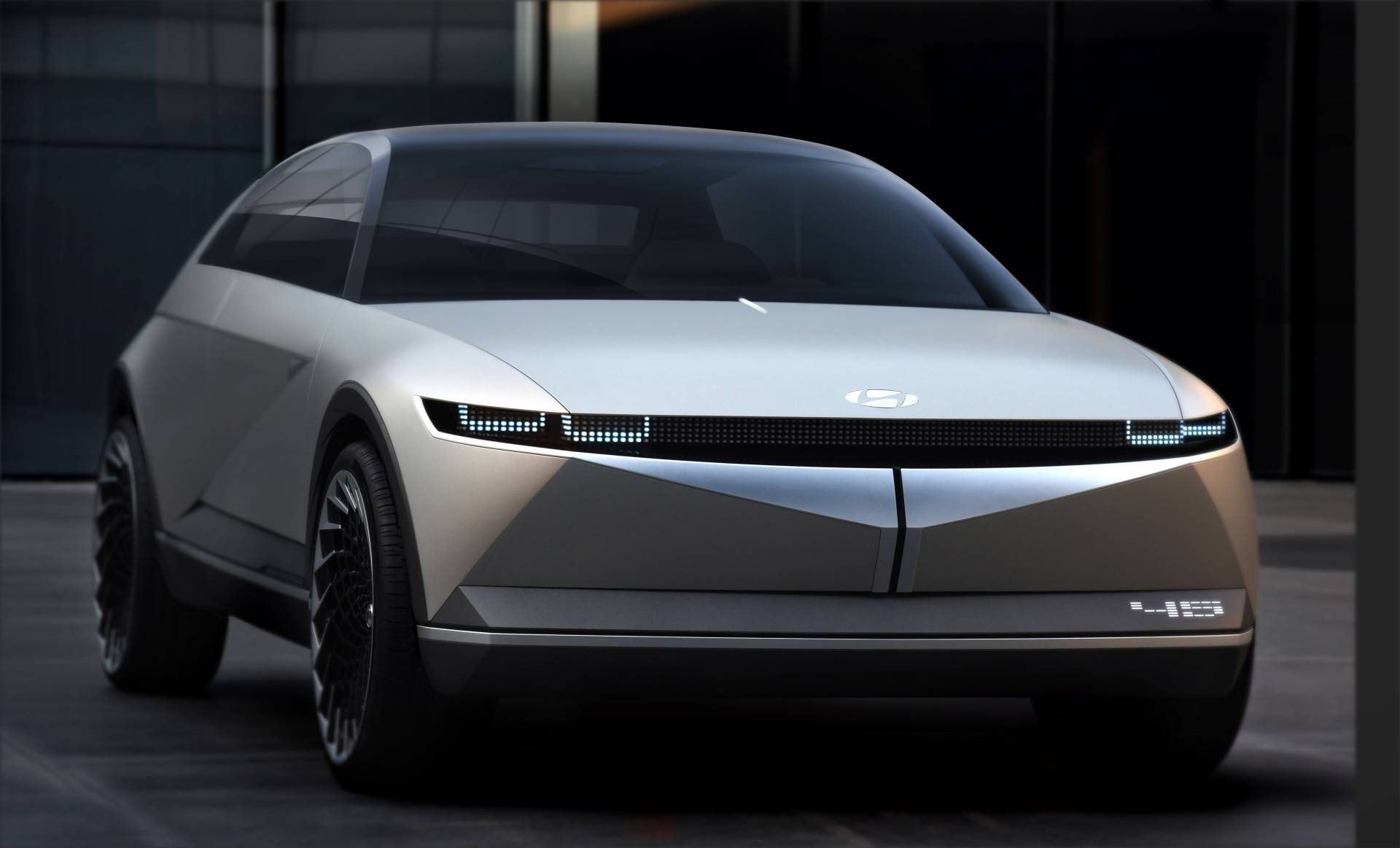 Hyundai 45 EV Concept Finds Inspiration In The Past For The Design Of Upcoming EVs