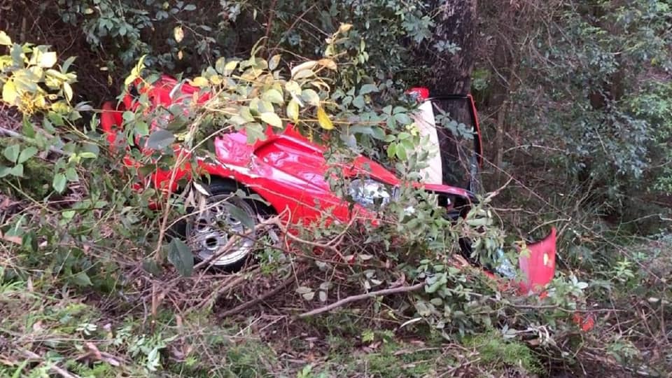 That Was Fast: Lamborghini Diablo Ends Up In A Ditch Shortly After Being Bought