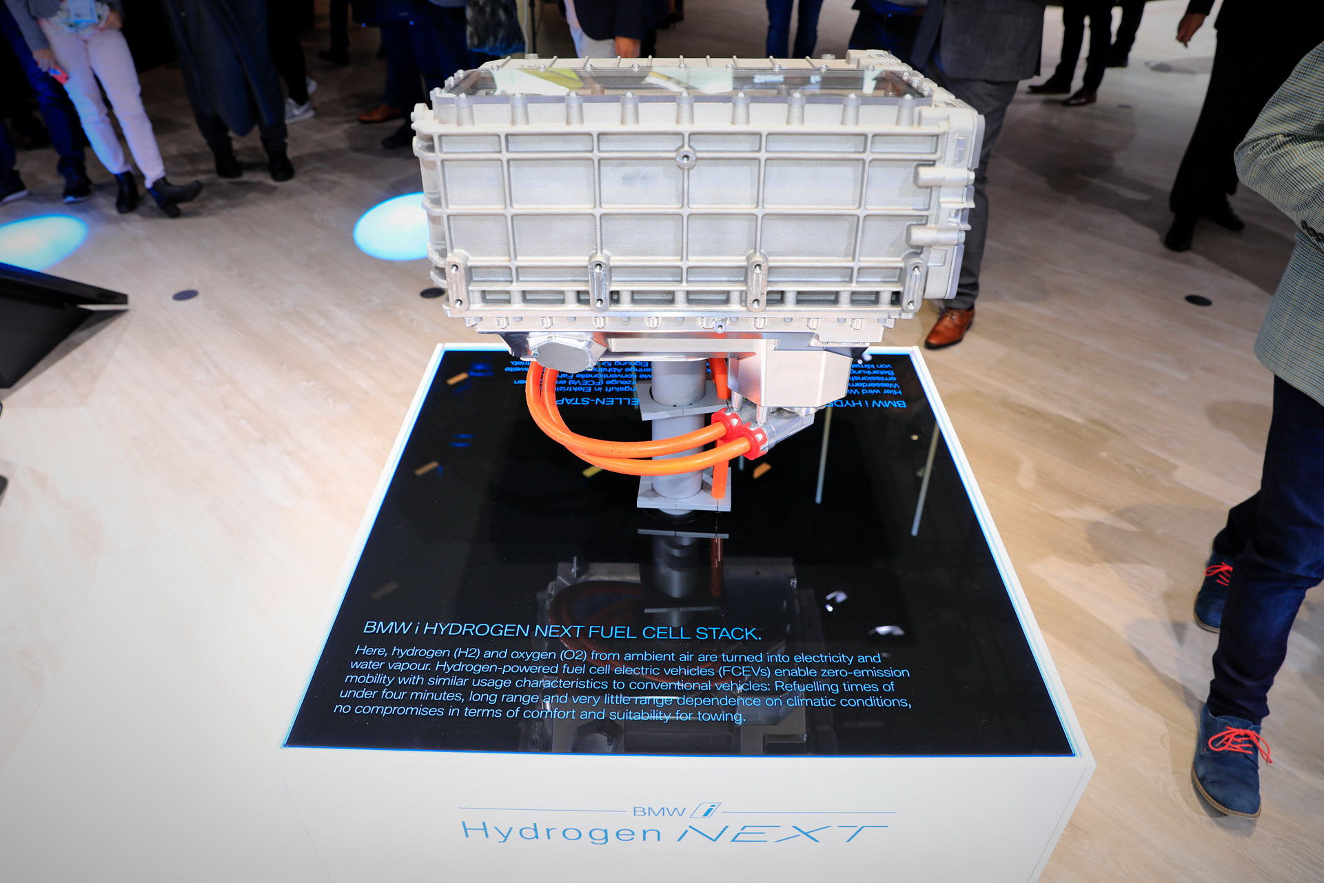 BMW’s Fuel Cell X5 Previewed By i Next Hydrogen Featuring Tech Jointly Developed With Toyota