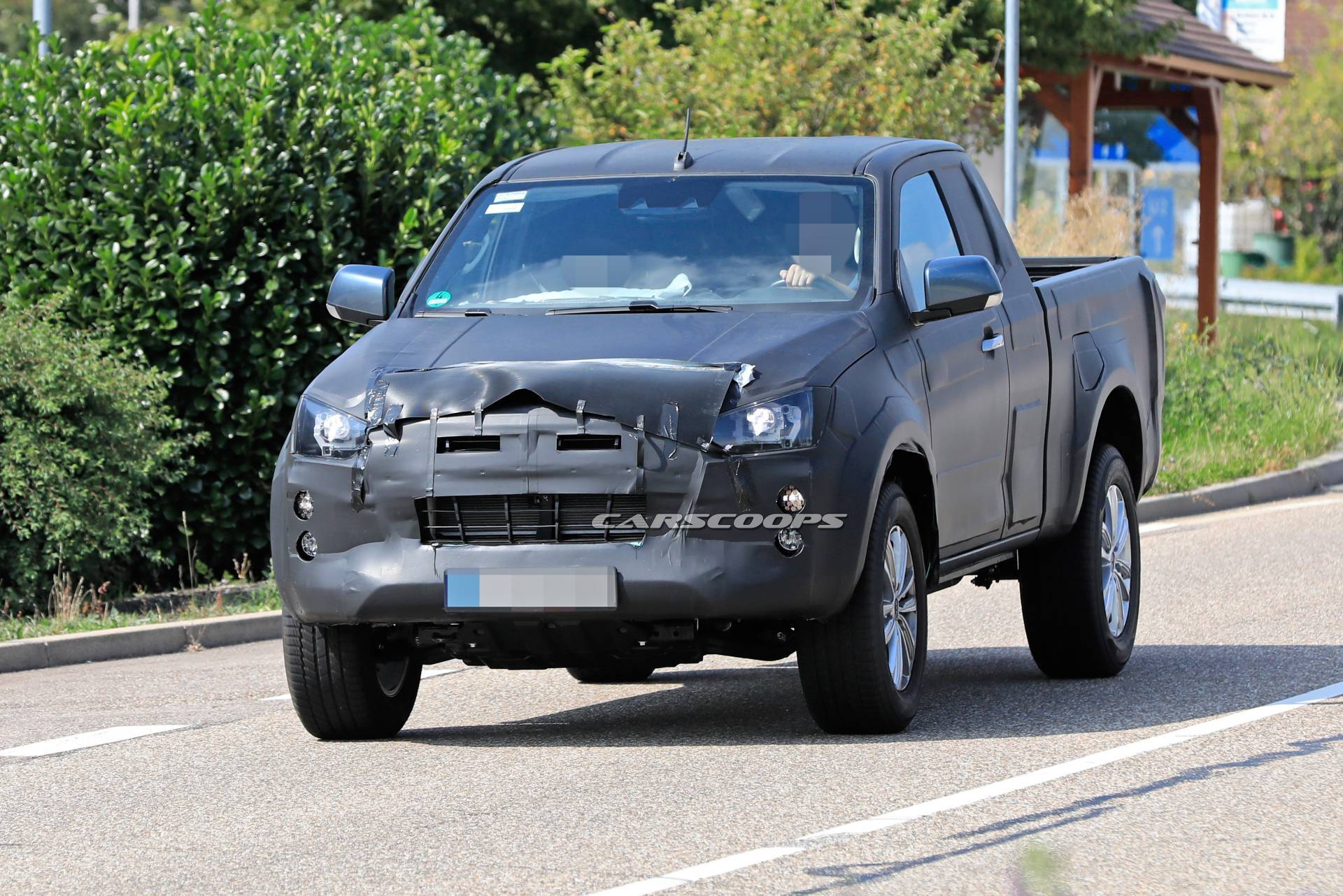 2020 Isuzu D-Max Spotted Testing Extended Cab Body