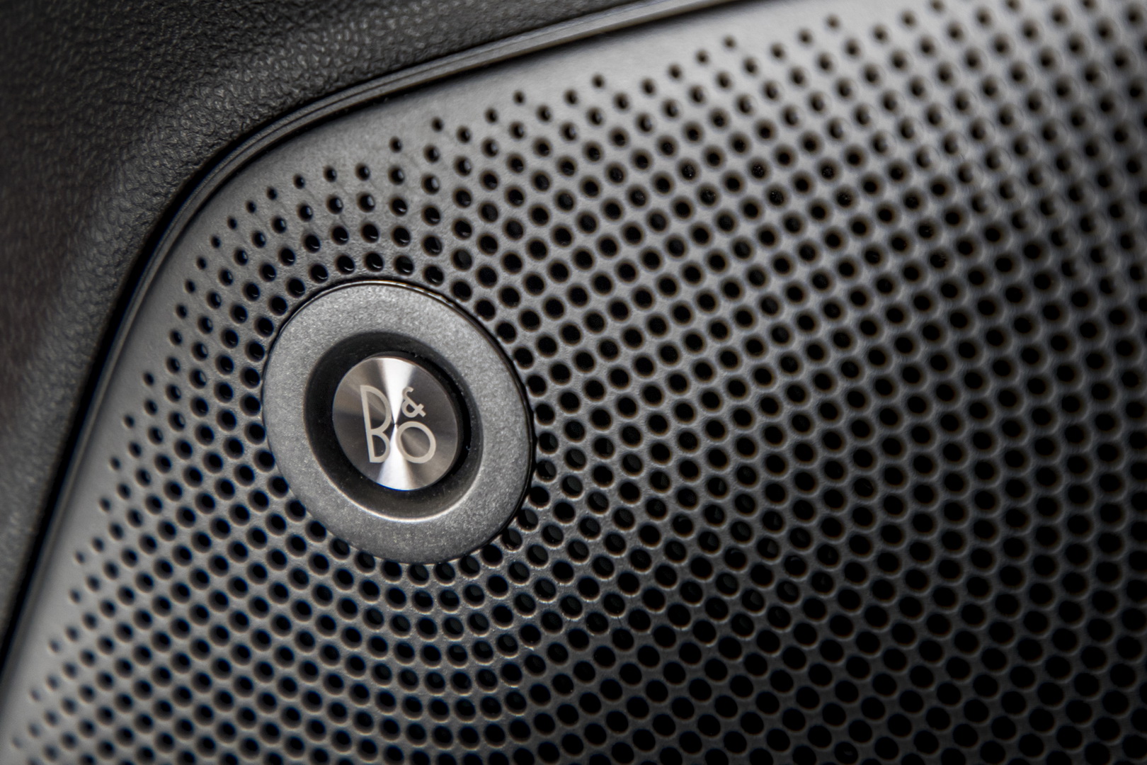 2020 Ford Focus ST Heads Down Under With 276 HP Petrol Four, AUD $44,690 Starting Price