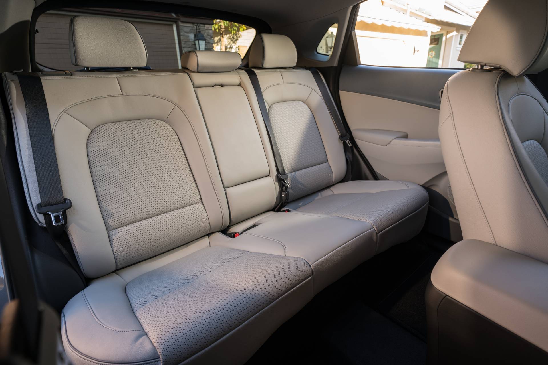 2020 Hyundai Kona Electric Gains 10.25-Inch Touchscreen, Battery Warmer System