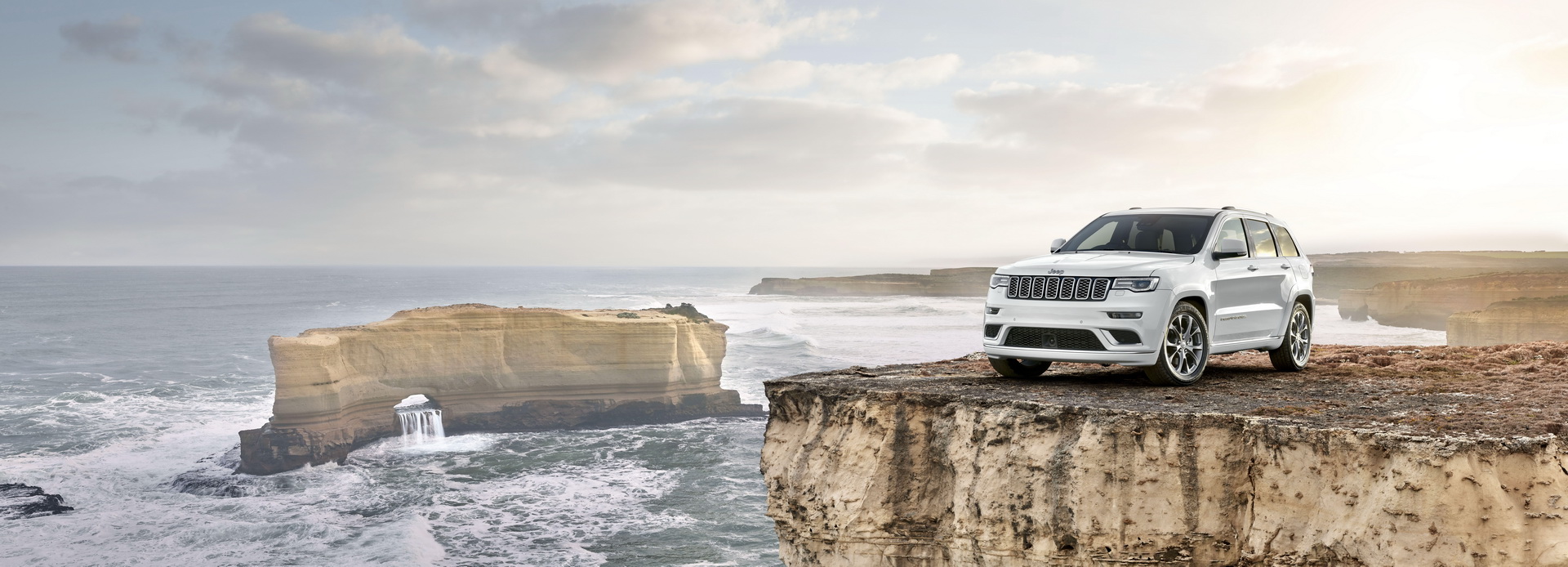 Grand Cherokee Summit Launches In Australia As Most Luxurious Version Of Jeep’s SUV